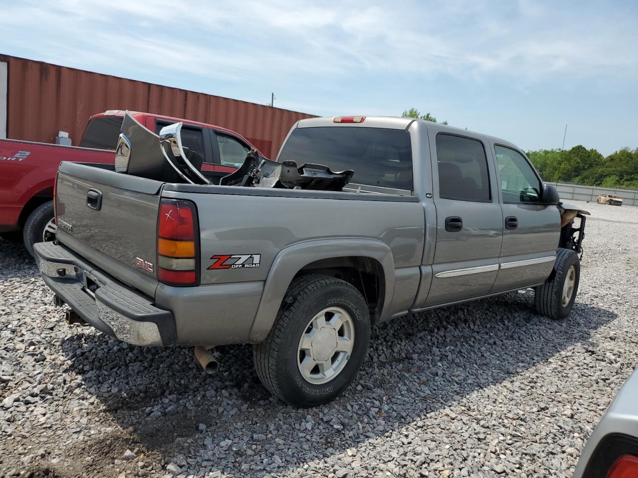 Photo 2 VIN: 2GTEK13Z961329860 - GMC SIERRA 