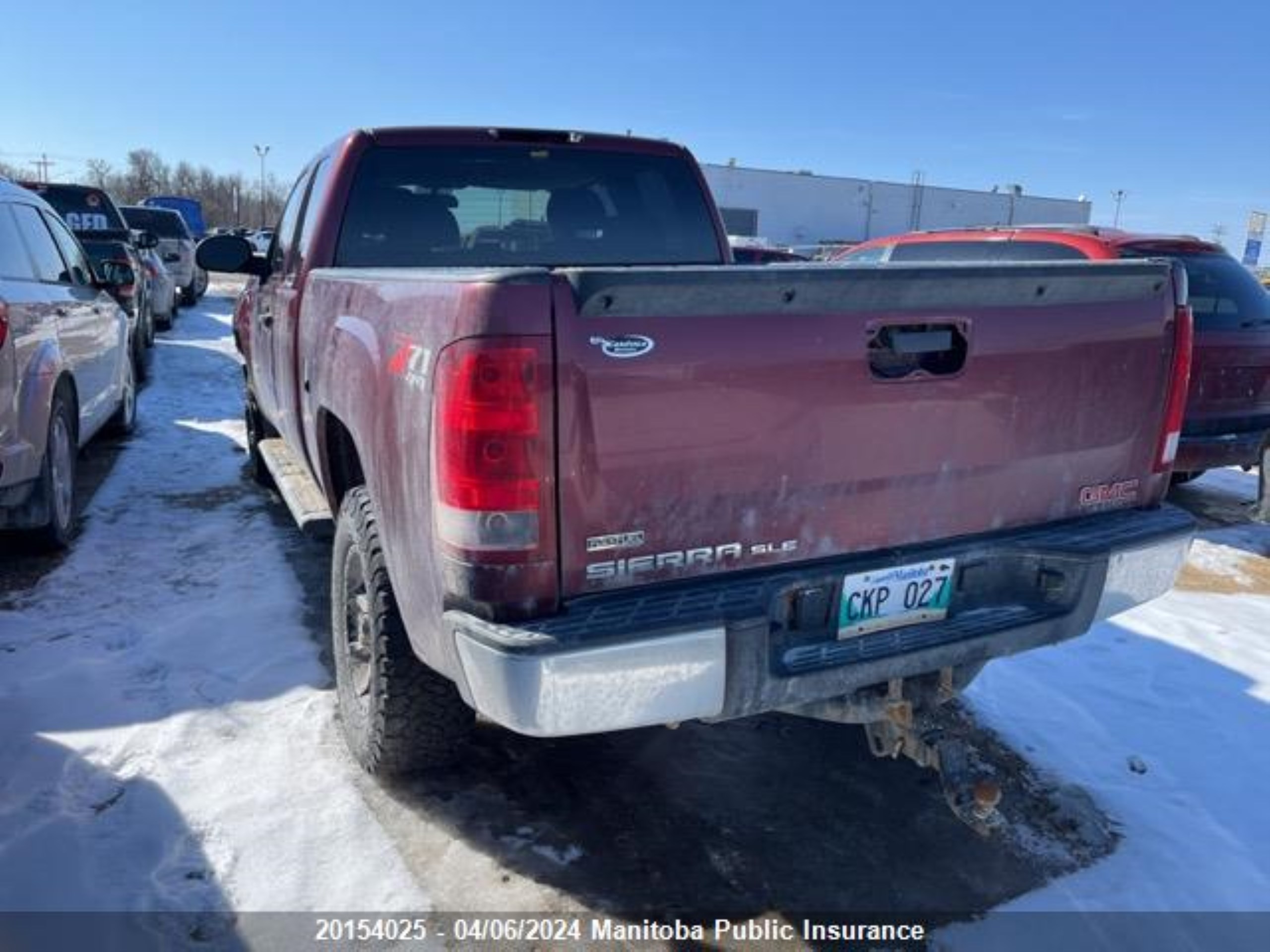 Photo 2 VIN: 2GTEK190981113065 - GMC NULL 