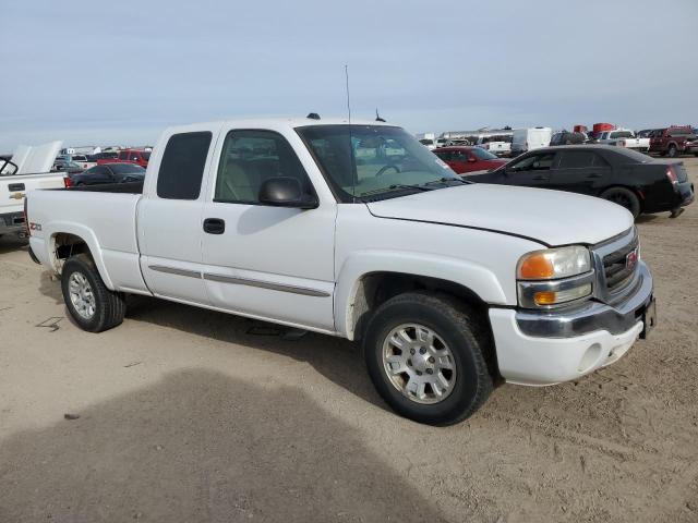 Photo 3 VIN: 2GTEK19B051282646 - GMC SIERRA 