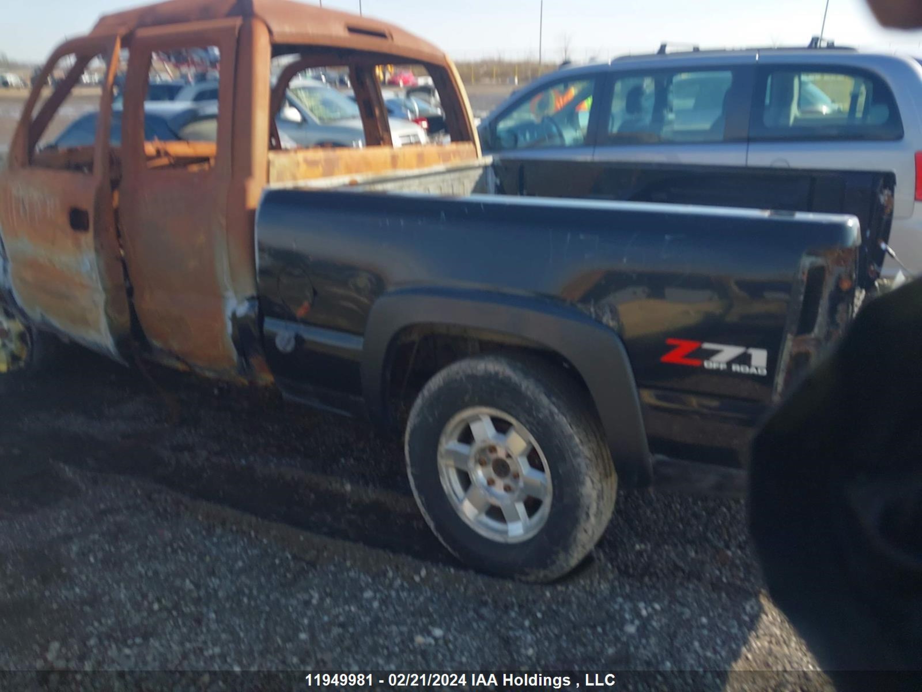 Photo 13 VIN: 2GTEK19B151166727 - GMC SIERRA 