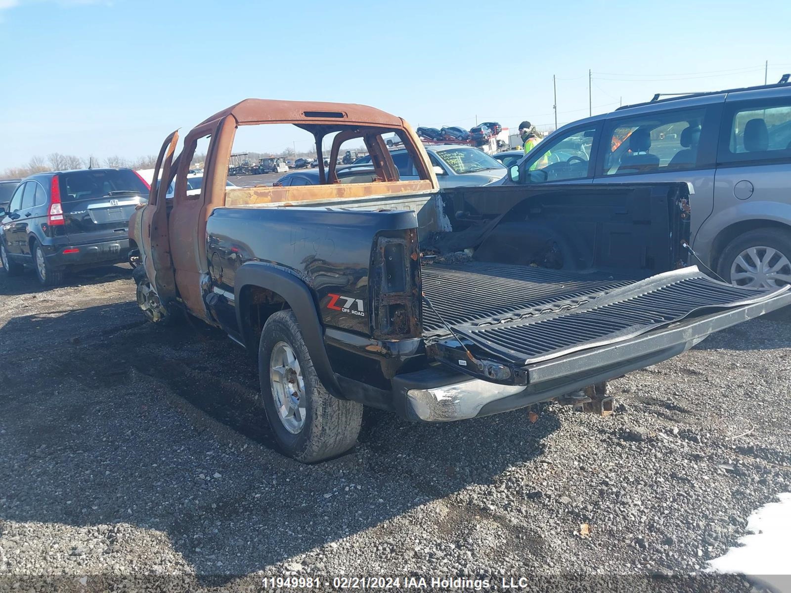 Photo 2 VIN: 2GTEK19B151166727 - GMC SIERRA 