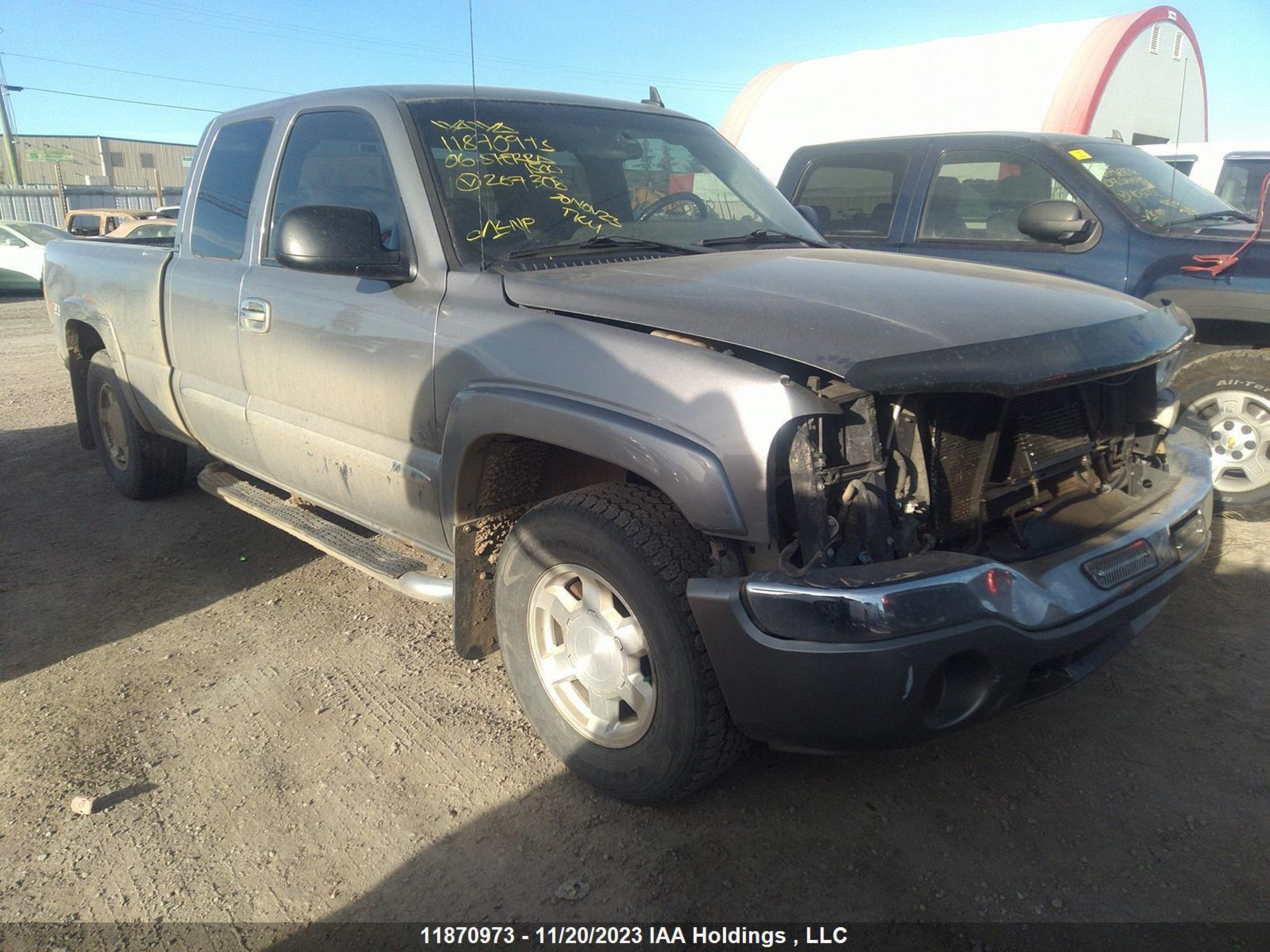 Photo 0 VIN: 2GTEK19B261267308 - GMC SIERRA 