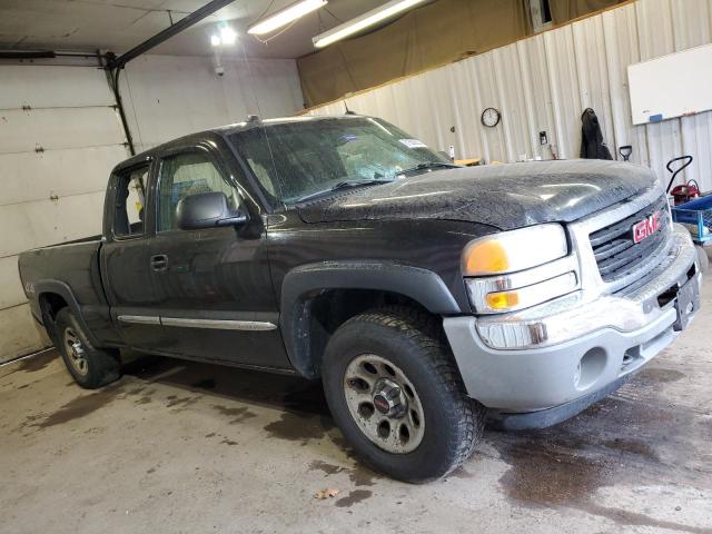 Photo 3 VIN: 2GTEK19B451304907 - GMC NEW SIERRA 