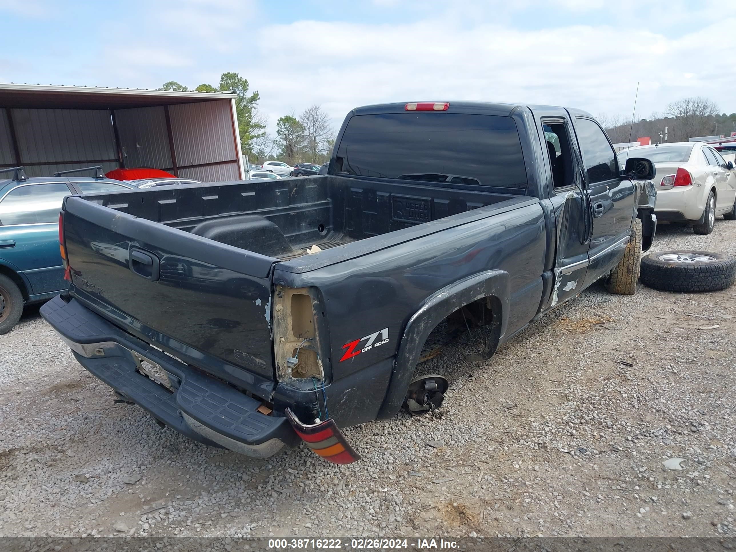 Photo 3 VIN: 2GTEK19B651312121 - GMC SIERRA 