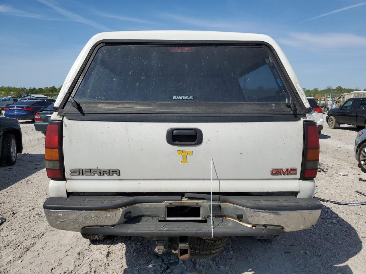 Photo 5 VIN: 2GTEK19B651312426 - GMC SIERRA 