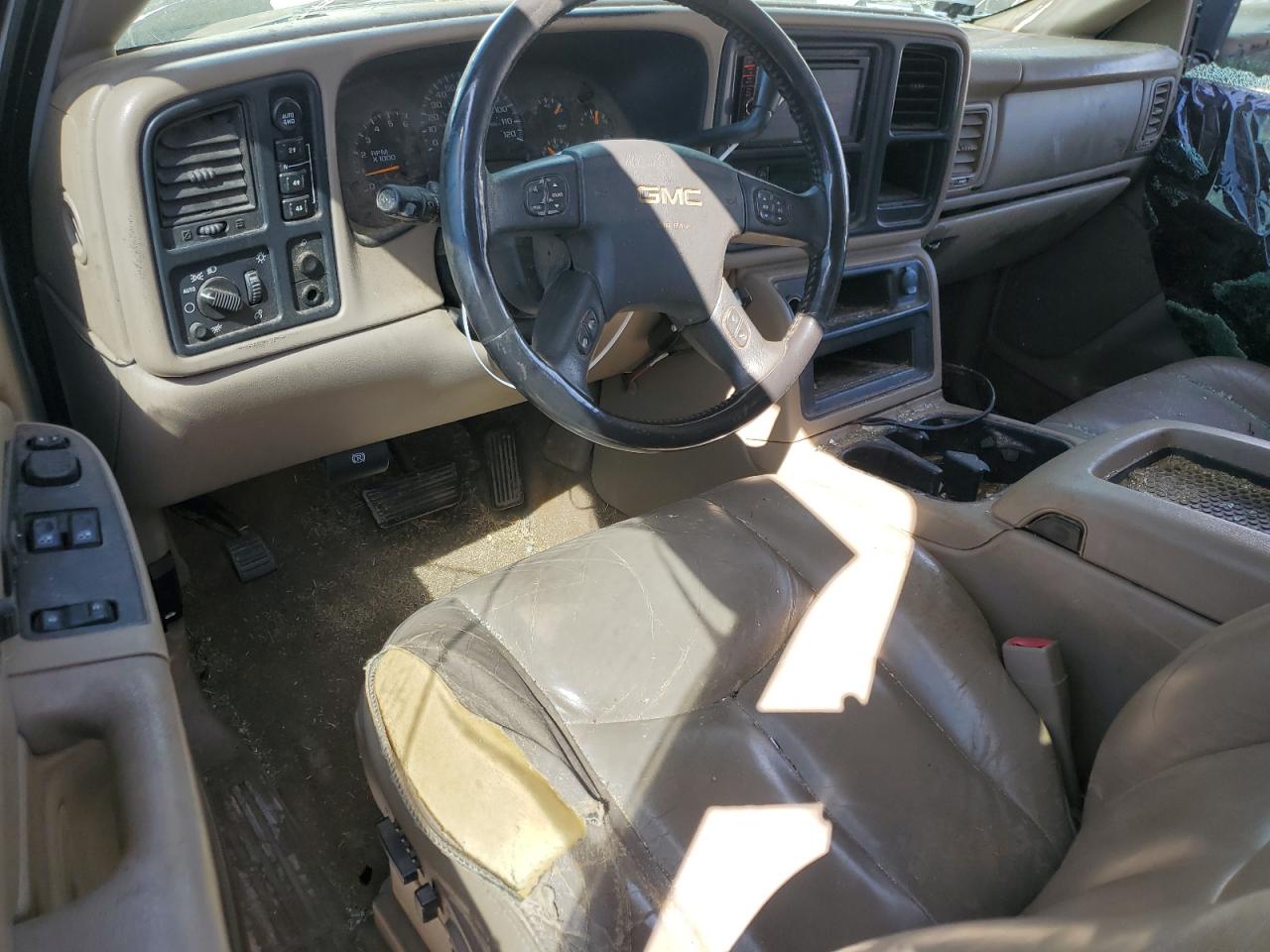 Photo 7 VIN: 2GTEK19B651312426 - GMC SIERRA 