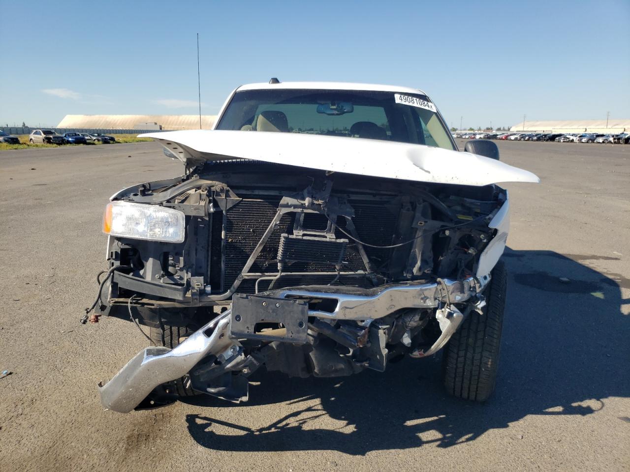 Photo 4 VIN: 2GTEK19B851348652 - GMC SIERRA 