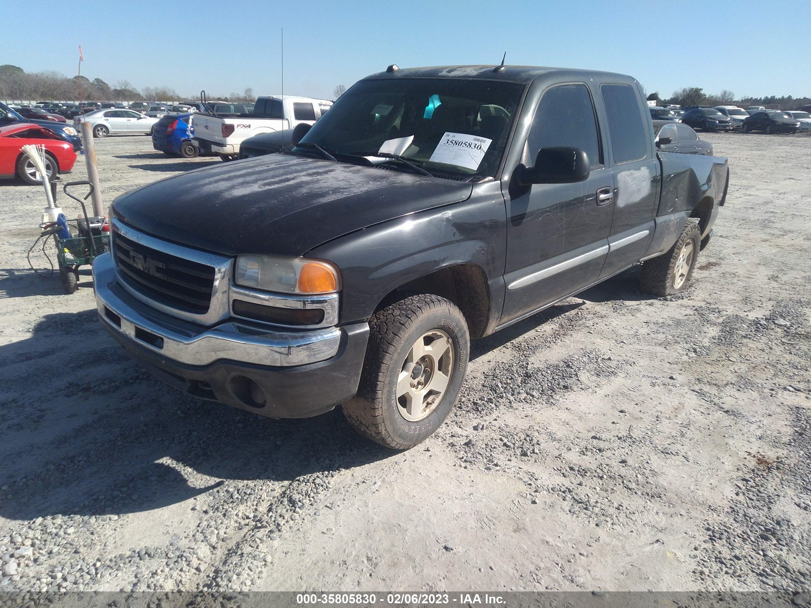 Photo 1 VIN: 2GTEK19B951274402 - GMC SIERRA 