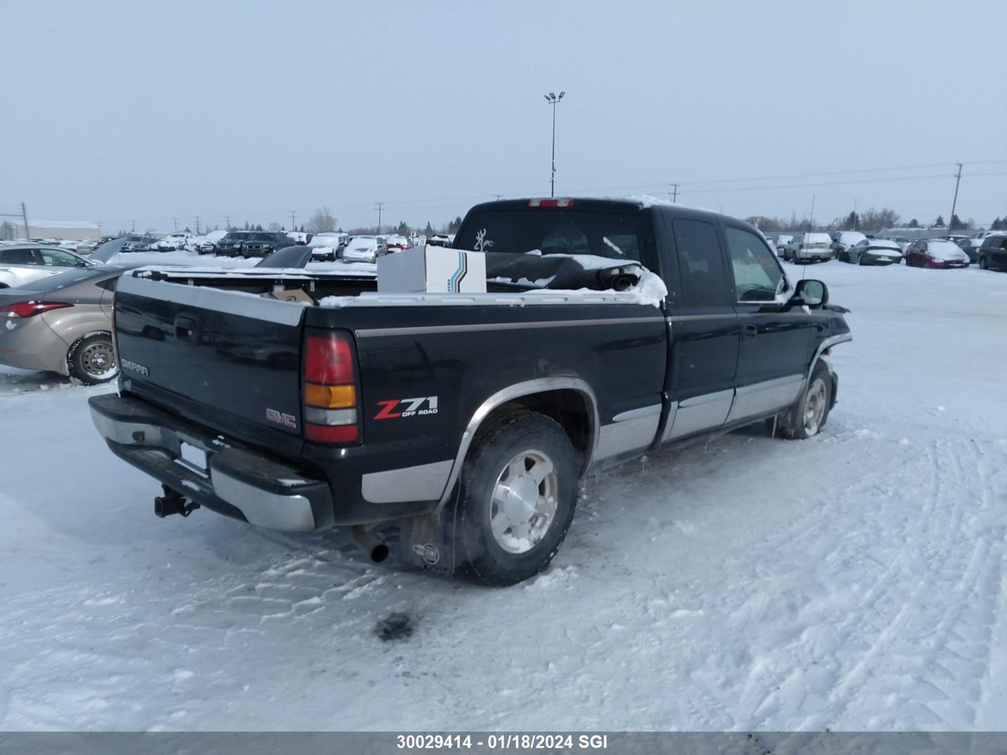 Photo 3 VIN: 2GTEK19B951315997 - GMC NULL 