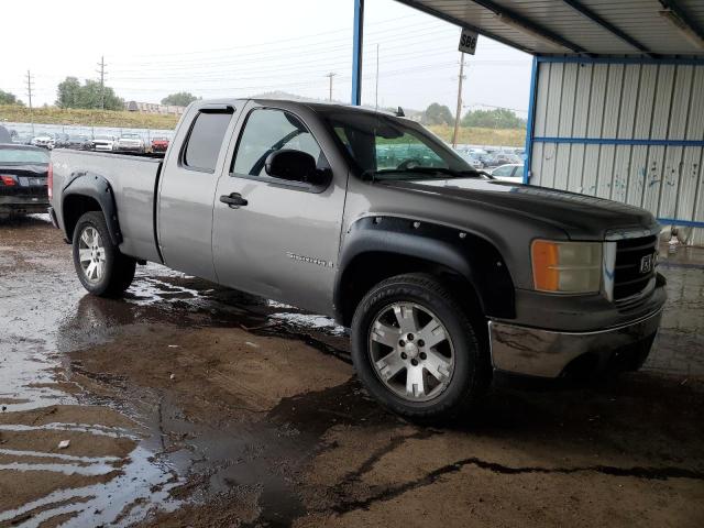 Photo 3 VIN: 2GTEK19J271599709 - GMC NEW SIERRA 