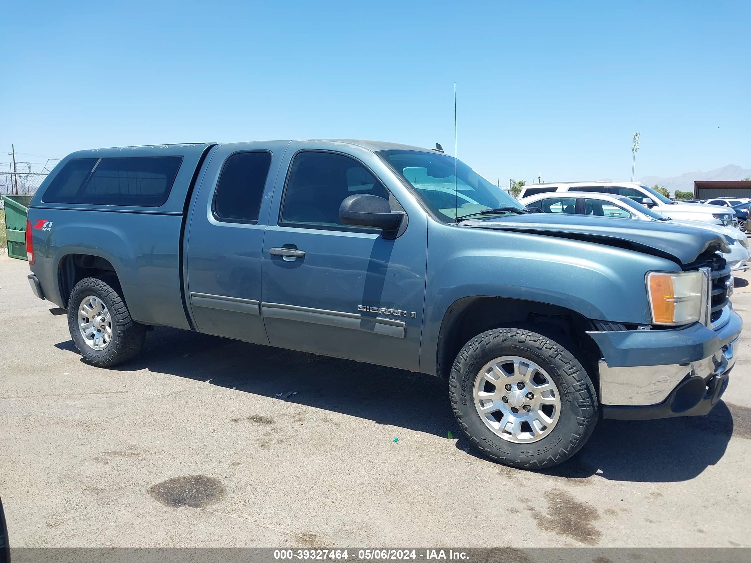 Photo 12 VIN: 2GTEK19J281263351 - GMC SIERRA 