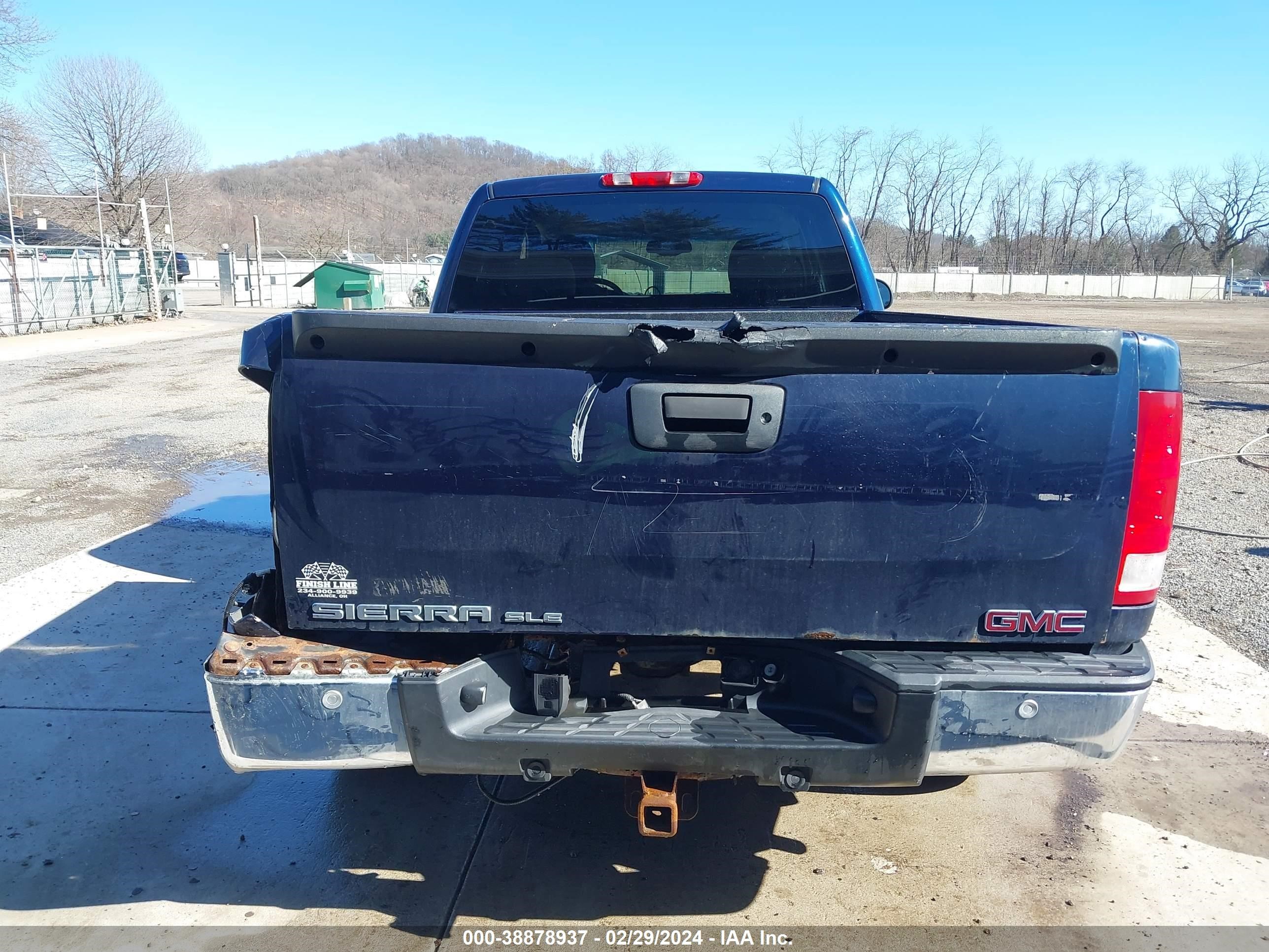 Photo 16 VIN: 2GTEK19J481280037 - GMC SIERRA 