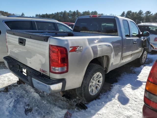 Photo 2 VIN: 2GTEK19J581284145 - GMC SIERRA 