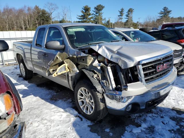 Photo 3 VIN: 2GTEK19J581284145 - GMC SIERRA 