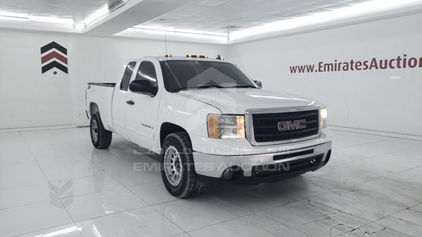 Photo 8 VIN: 2GTEK19J581325602 - GMC SIERRA 