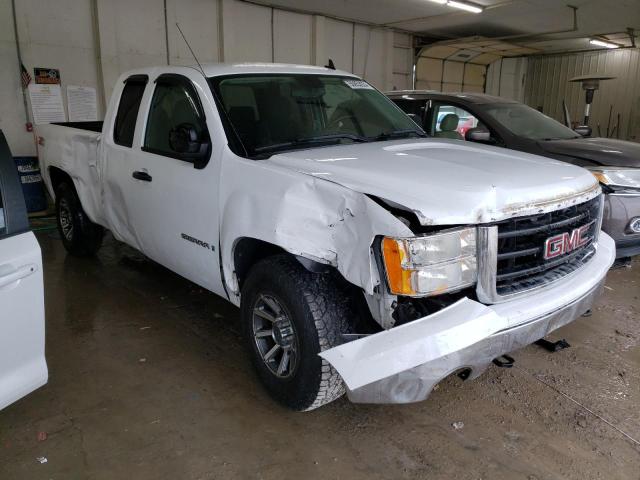 Photo 3 VIN: 2GTEK19J881174092 - GMC SIERRA 