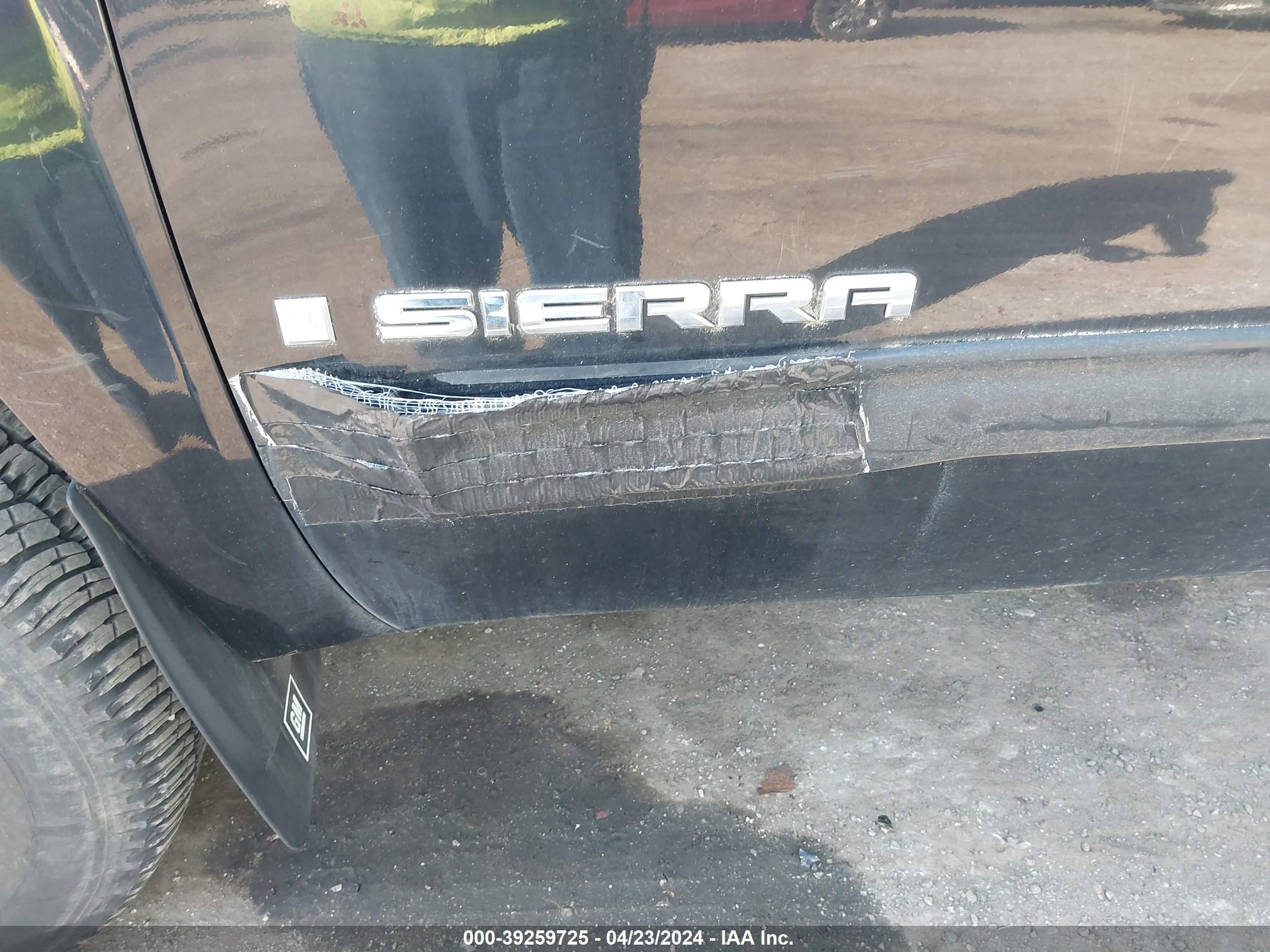 Photo 13 VIN: 2GTEK19J981239824 - GMC SIERRA 