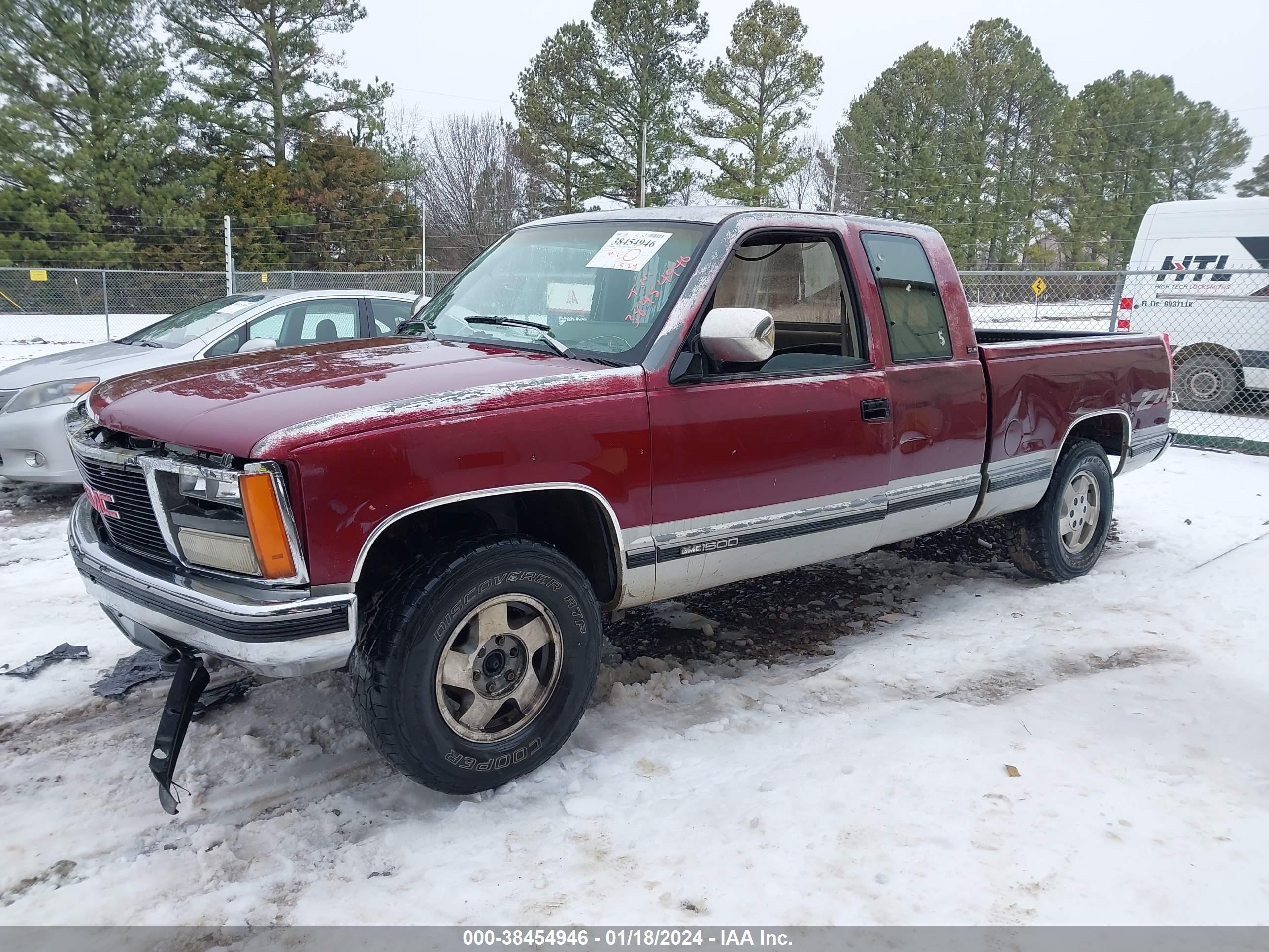 Photo 1 VIN: 2GTEK19K0P1525309 - GMC SIERRA 