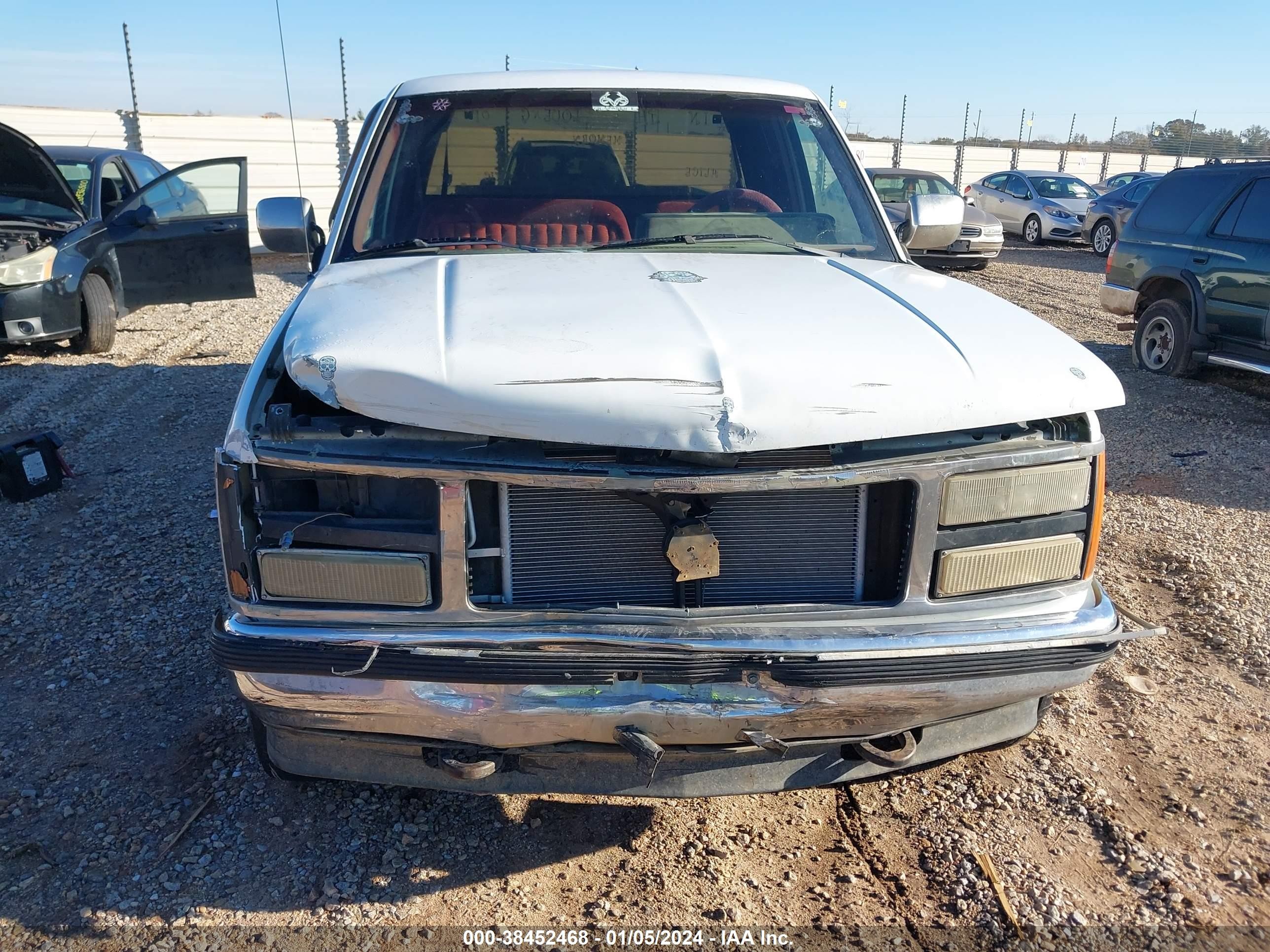 Photo 5 VIN: 2GTEK19K2L1541795 - GMC SIERRA 