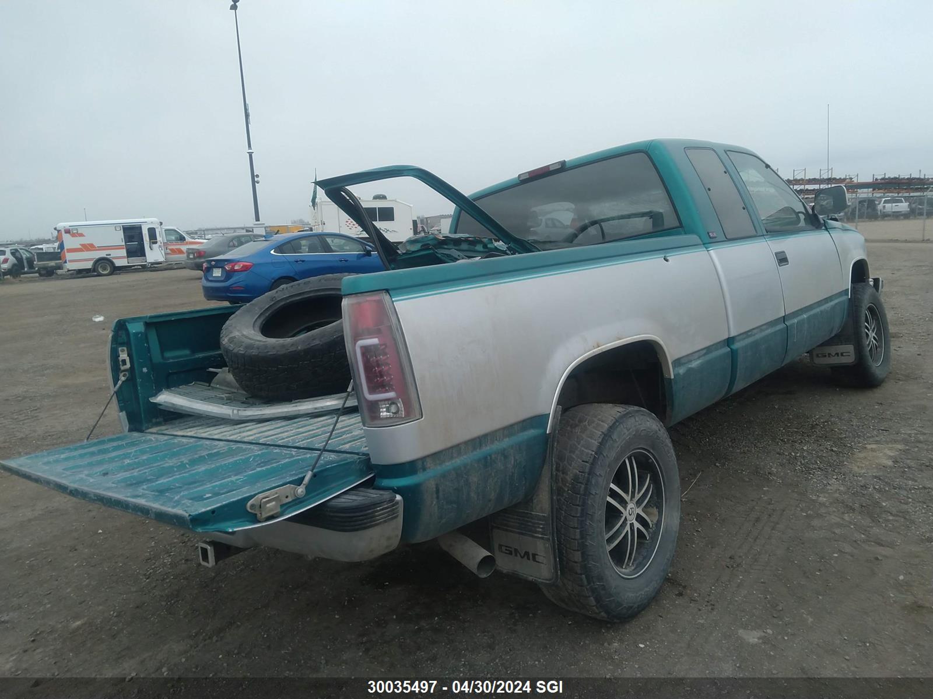 Photo 3 VIN: 2GTEK19K5R1506838 - GMC SIERRA 