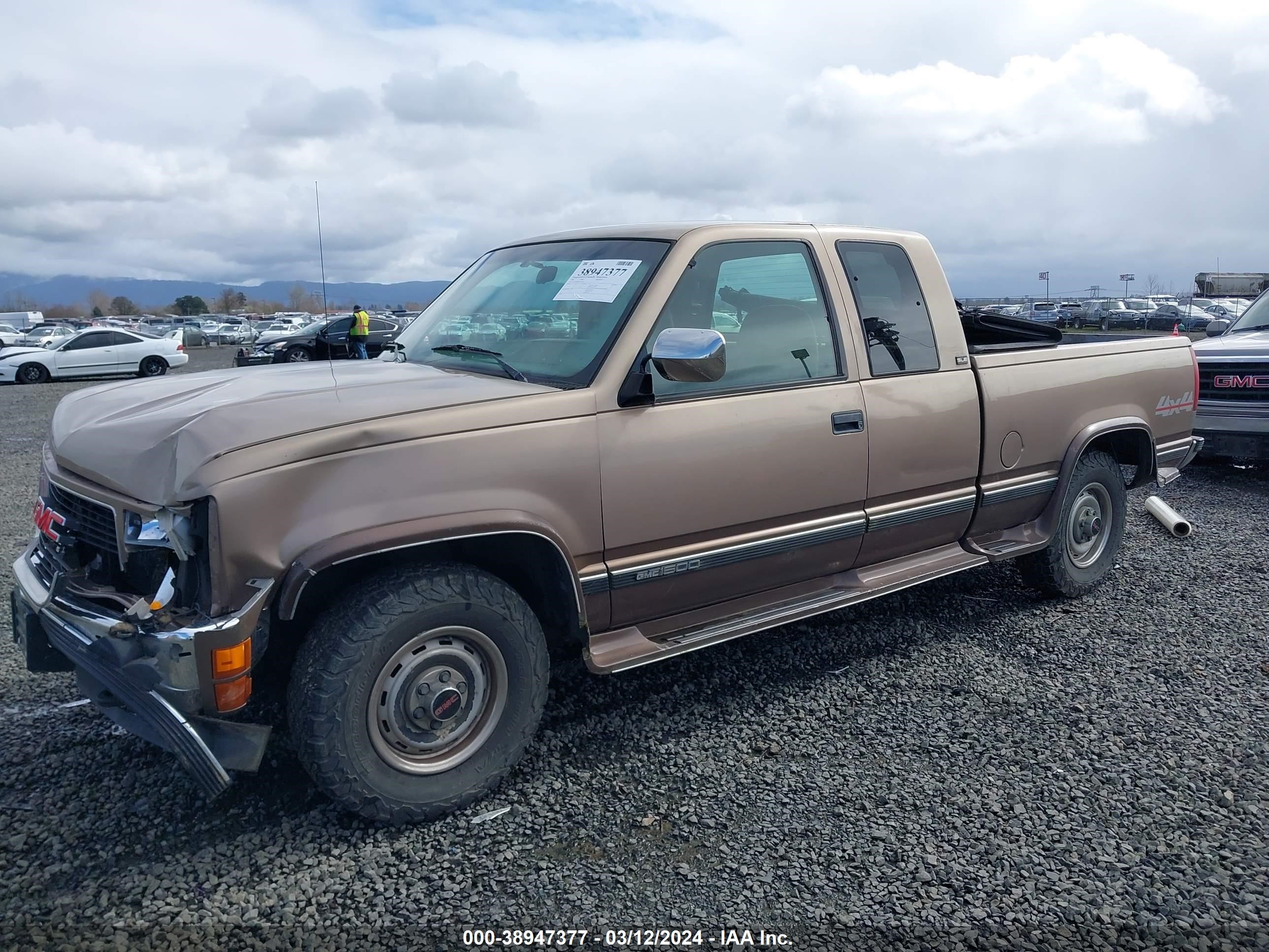 Photo 1 VIN: 2GTEK19K7R1576003 - GMC SIERRA 