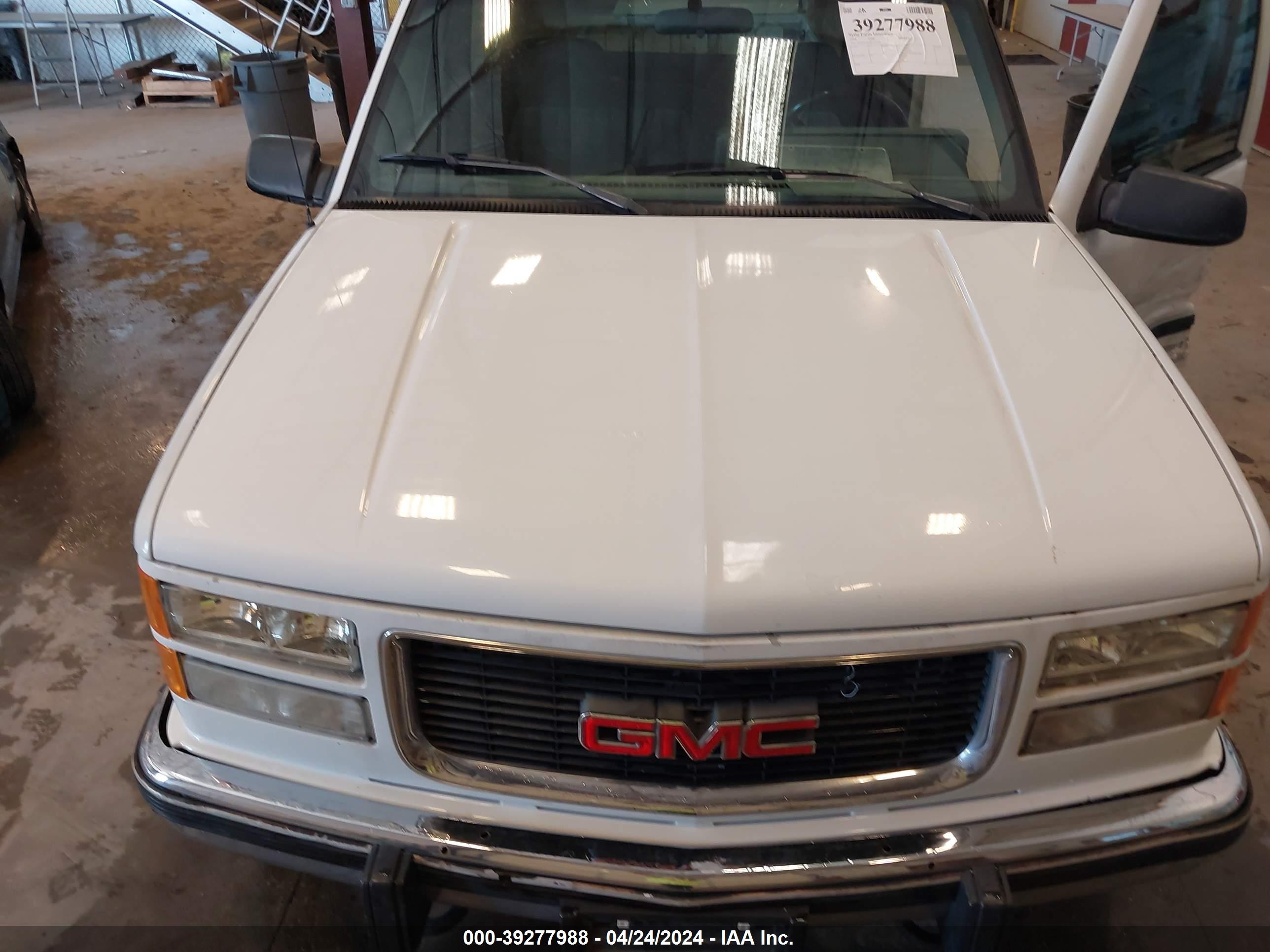 Photo 9 VIN: 2GTEK19KXR1563178 - GMC SIERRA 