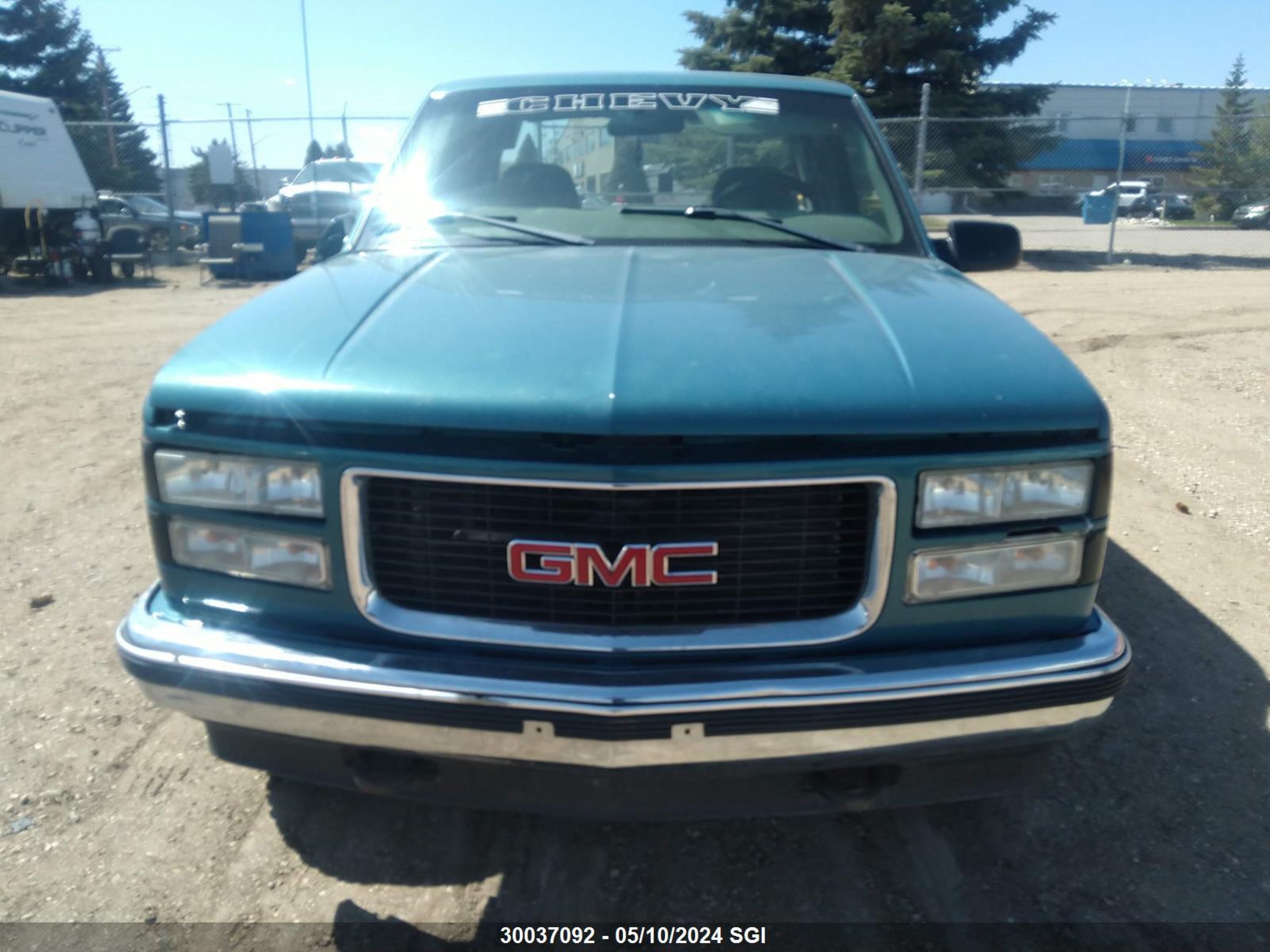 Photo 11 VIN: 2GTEK19R0W1537942 - GMC SIERRA 