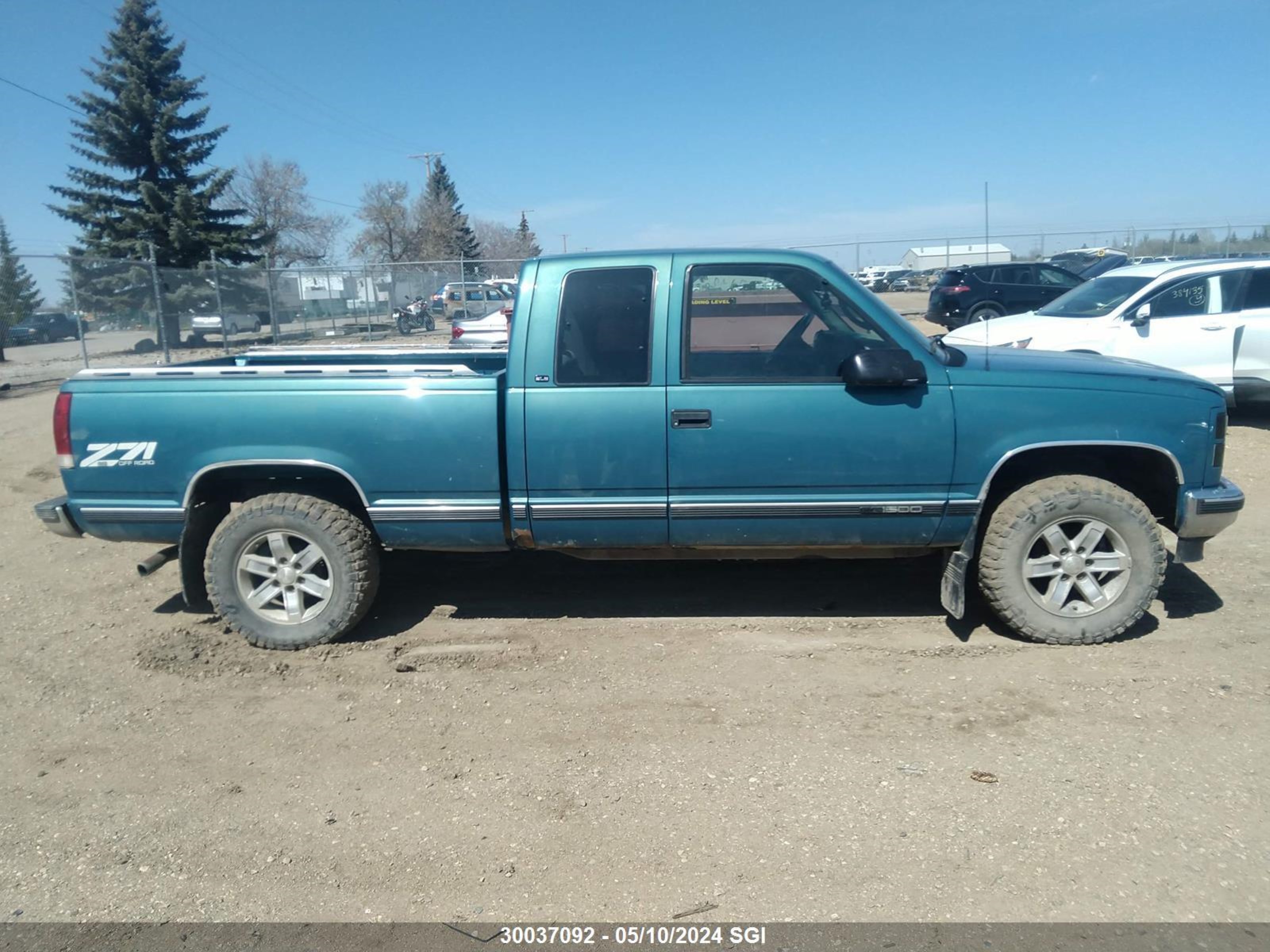 Photo 12 VIN: 2GTEK19R0W1537942 - GMC SIERRA 