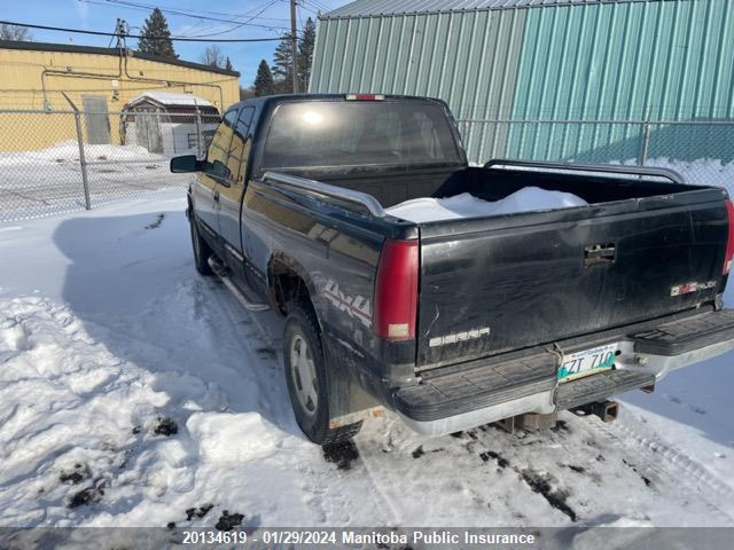 Photo 2 VIN: 2GTEK19R1T1538822 - GMC NULL 