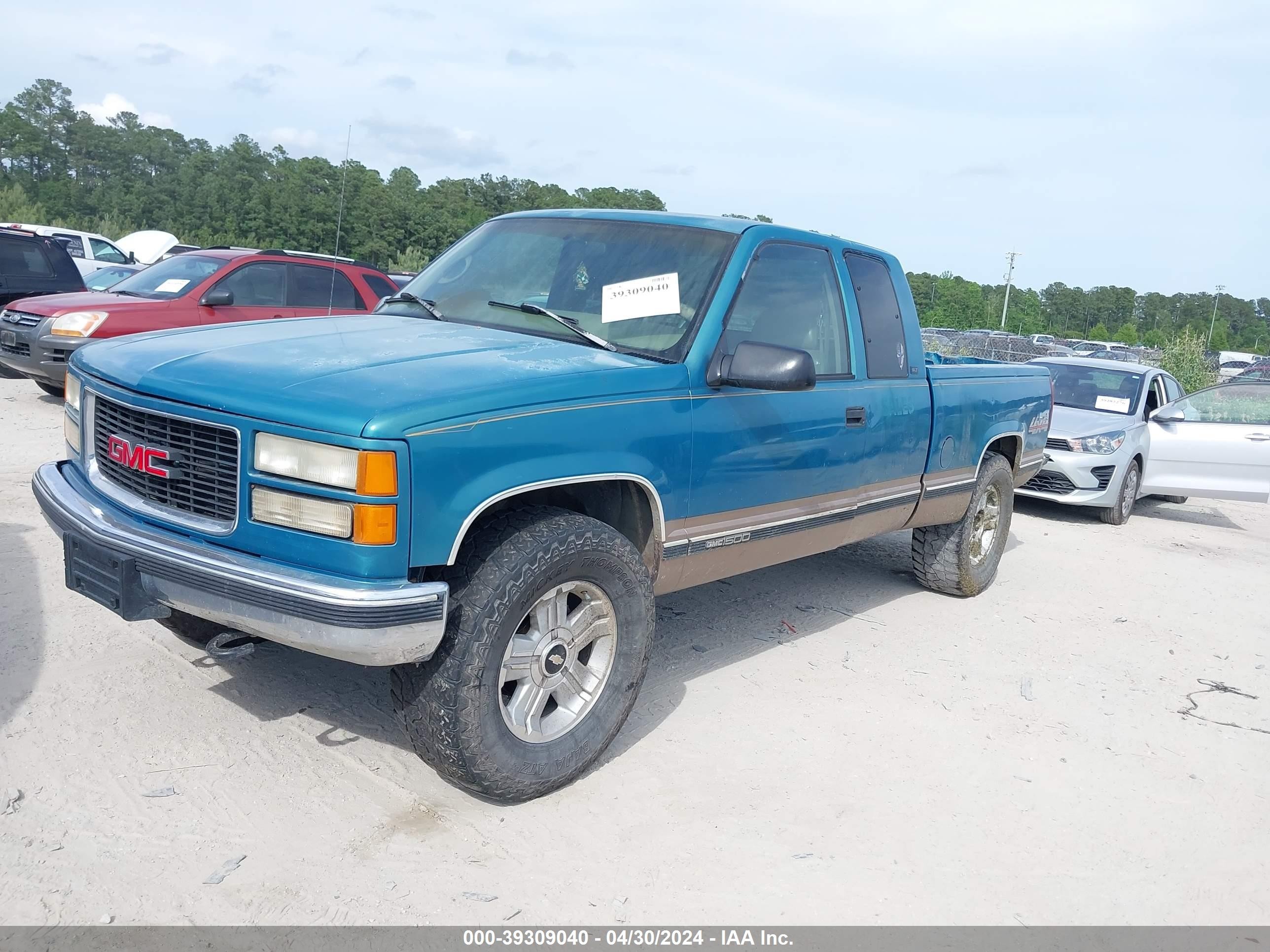 Photo 1 VIN: 2GTEK19R1V1521084 - GMC SIERRA 