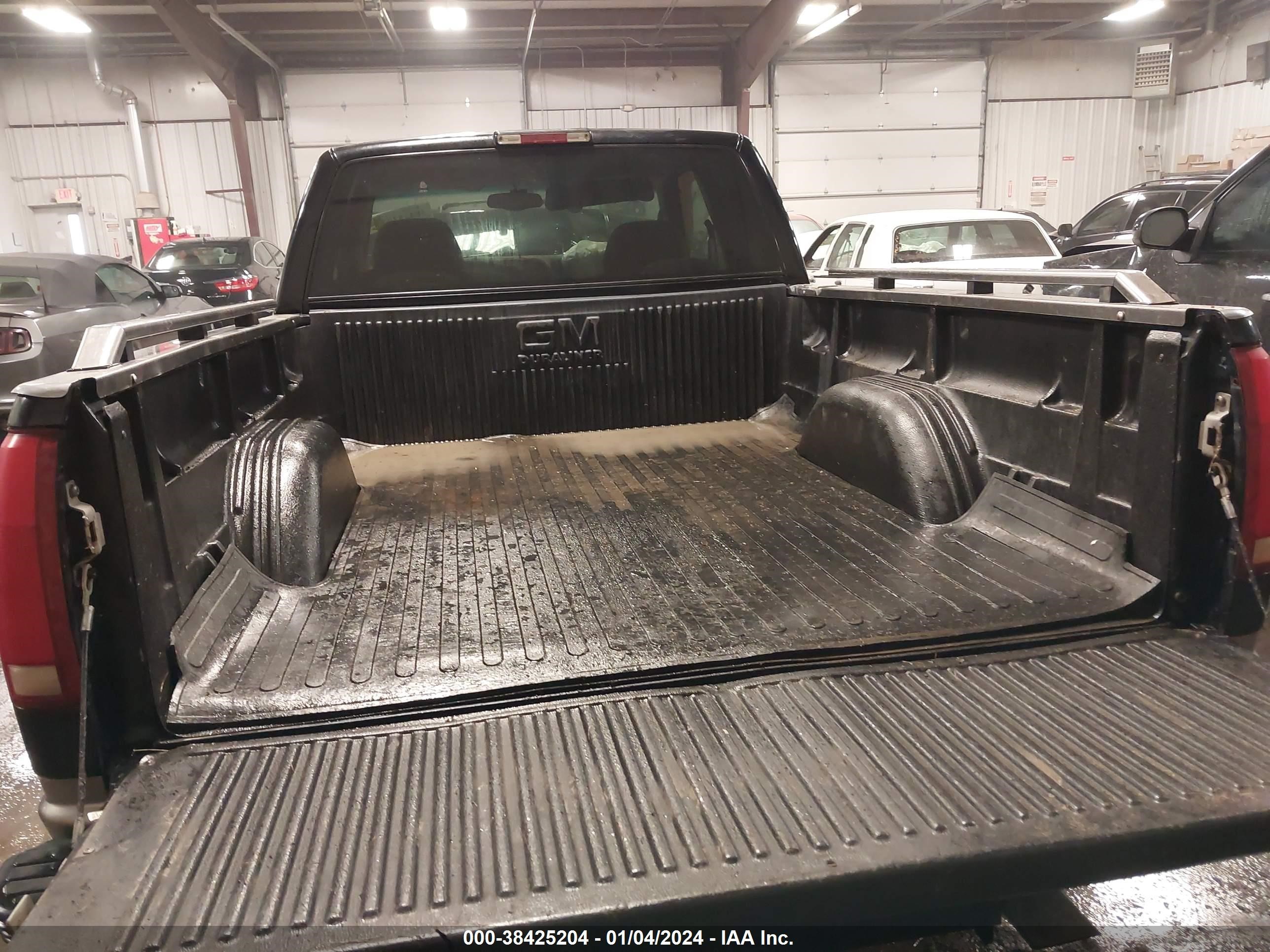 Photo 11 VIN: 2GTEK19R2W1527624 - GMC SIERRA 