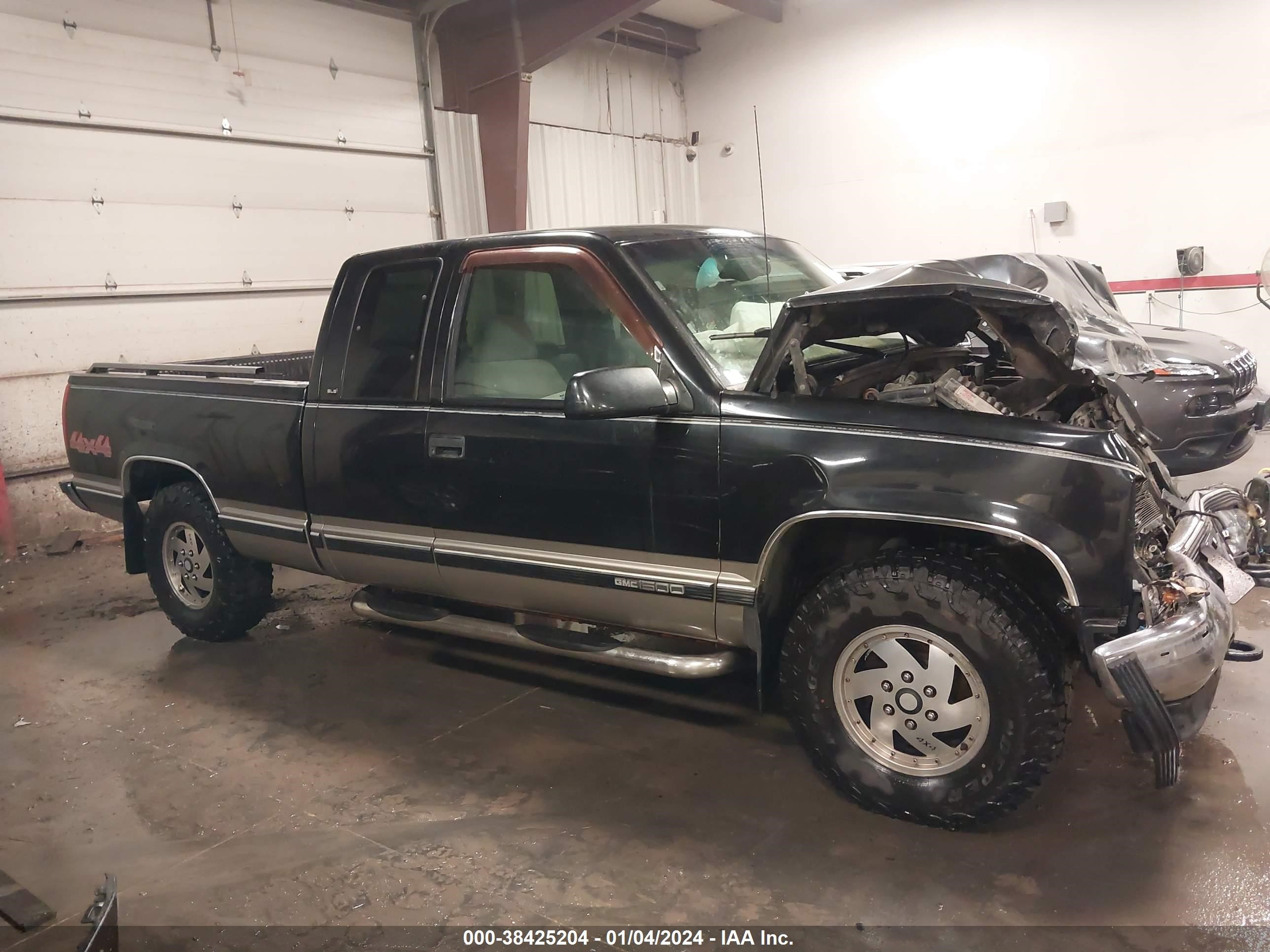 Photo 13 VIN: 2GTEK19R2W1527624 - GMC SIERRA 