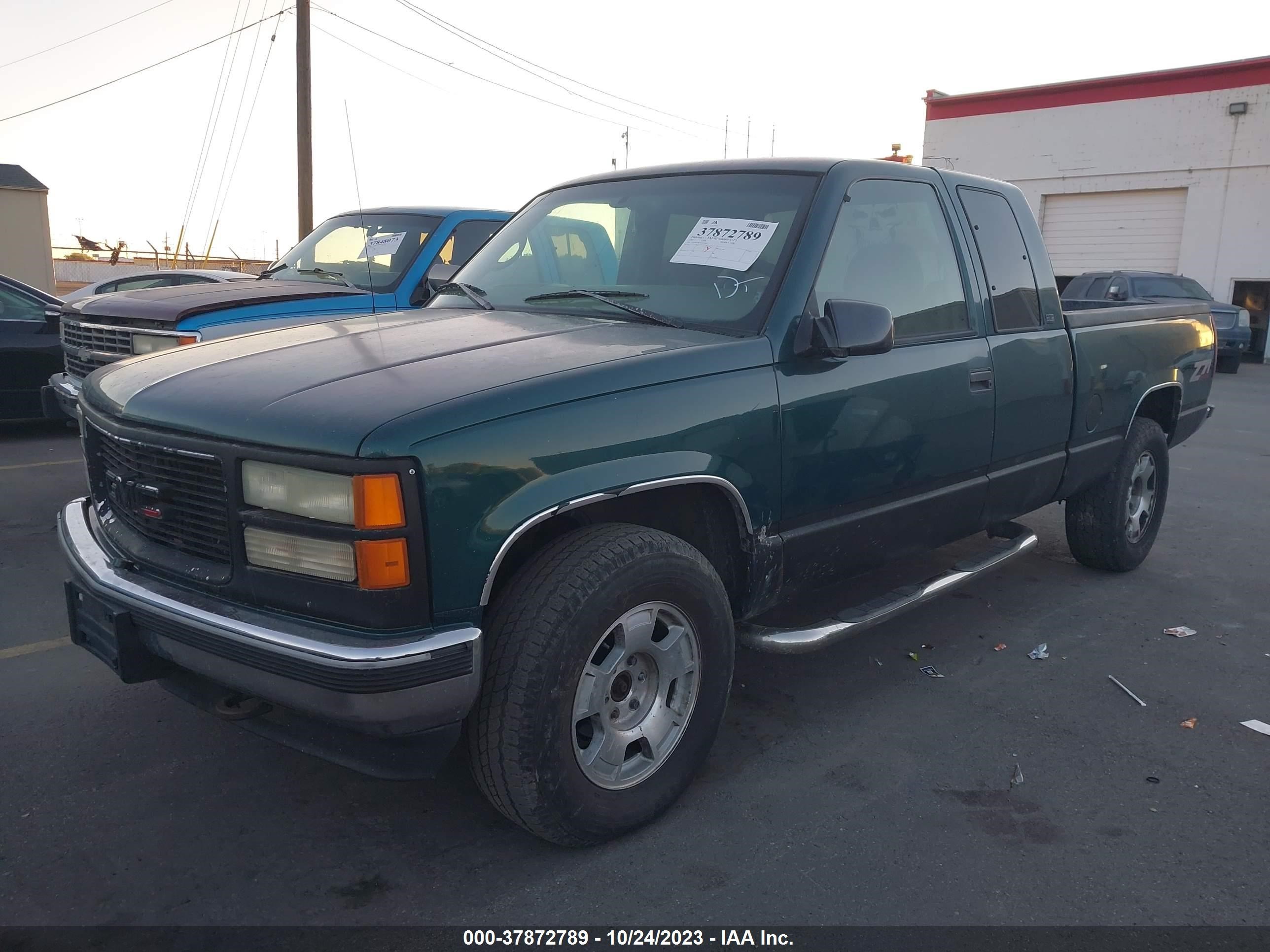 Photo 1 VIN: 2GTEK19R3V1527565 - GMC SIERRA 