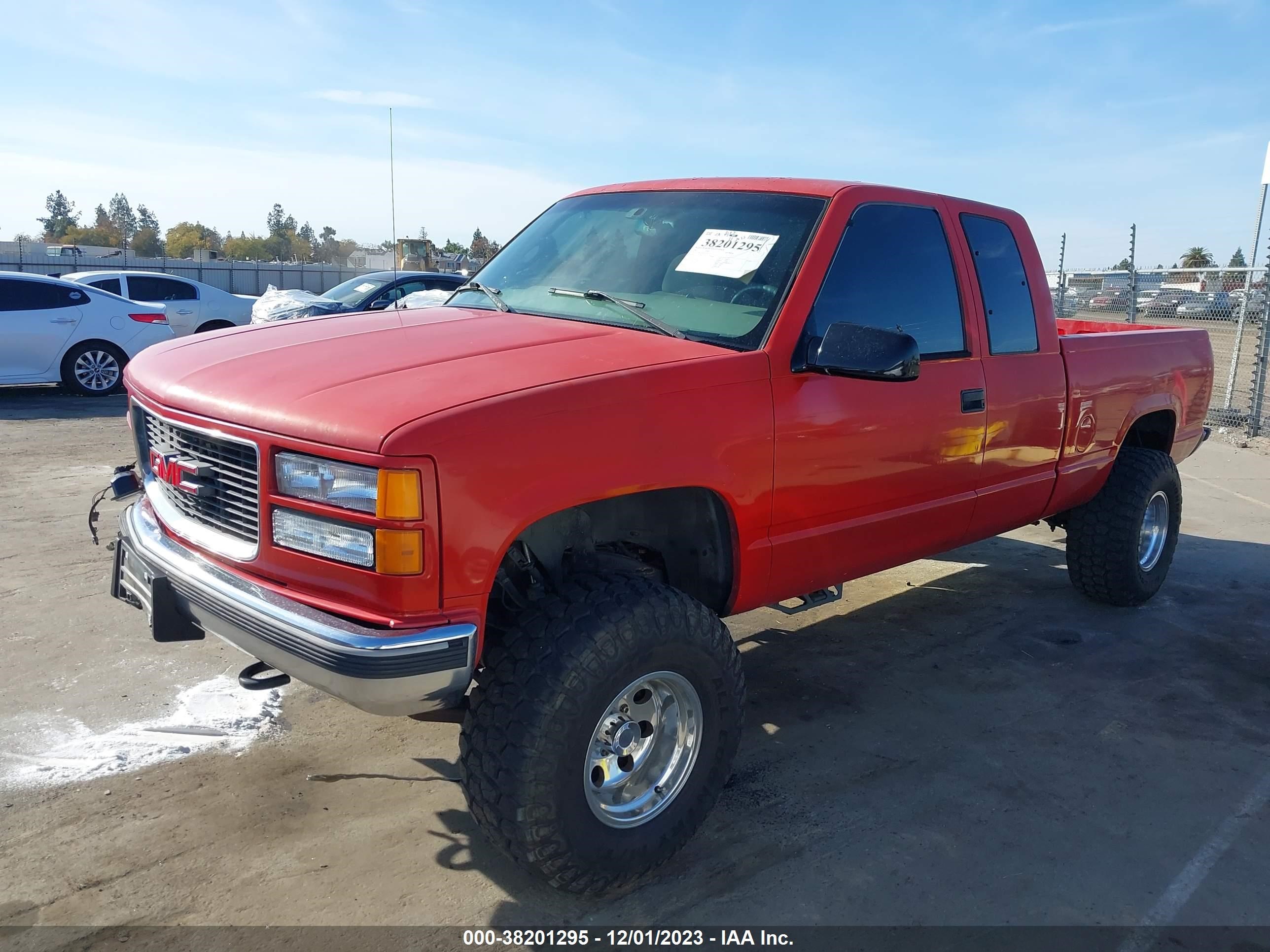 Photo 1 VIN: 2GTEK19R3V1548478 - GMC SIERRA 