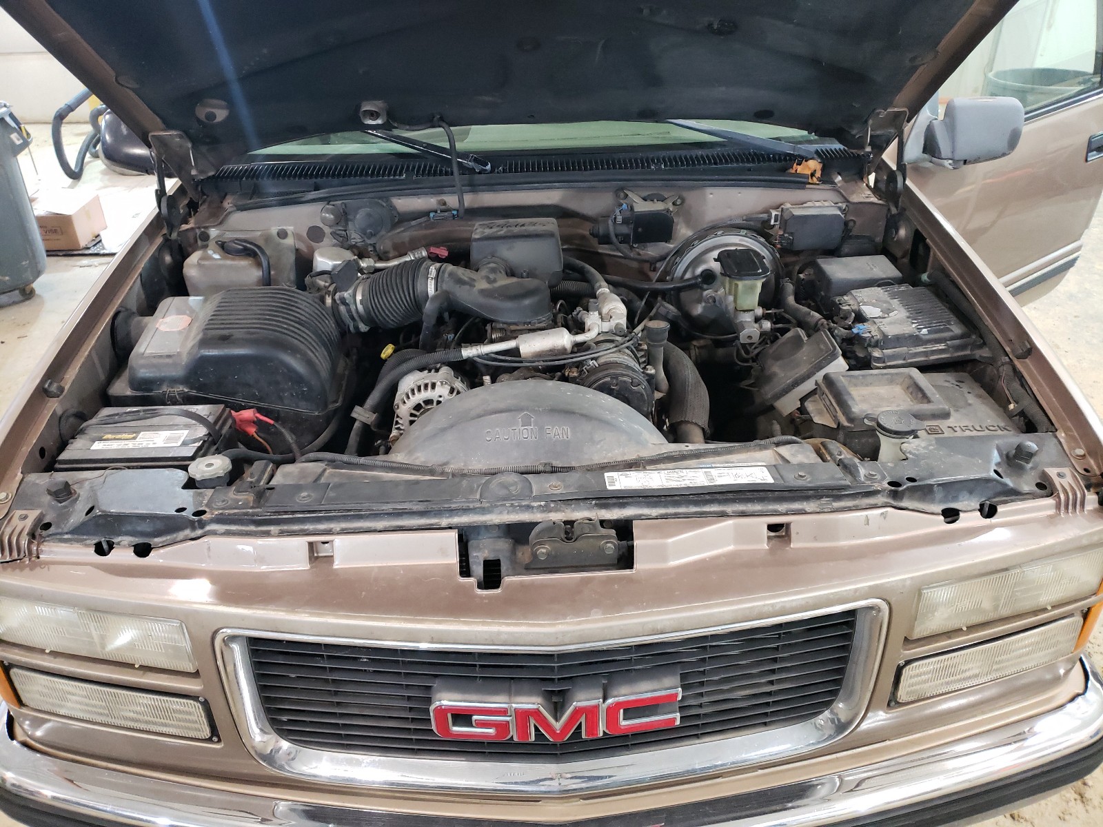 Photo 6 VIN: 2GTEK19R8T1562065 - GMC SIERRA K15 