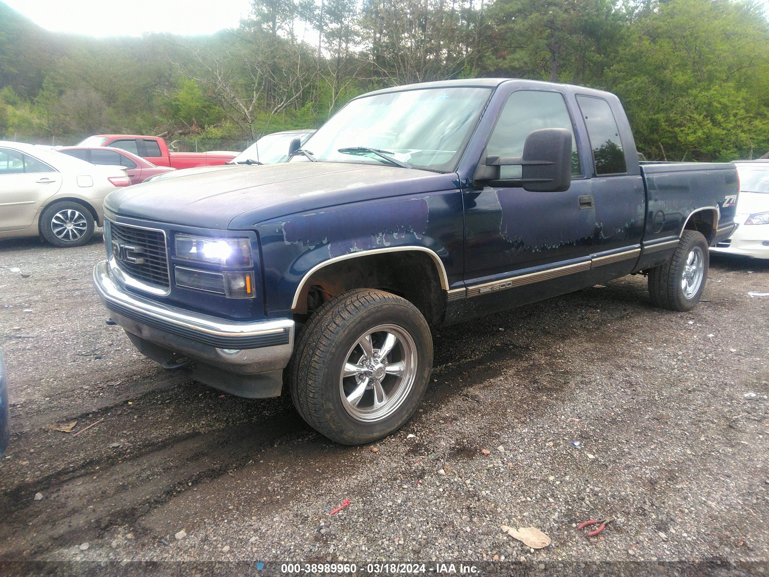 Photo 1 VIN: 2GTEK19R9T1502229 - GMC SIERRA 