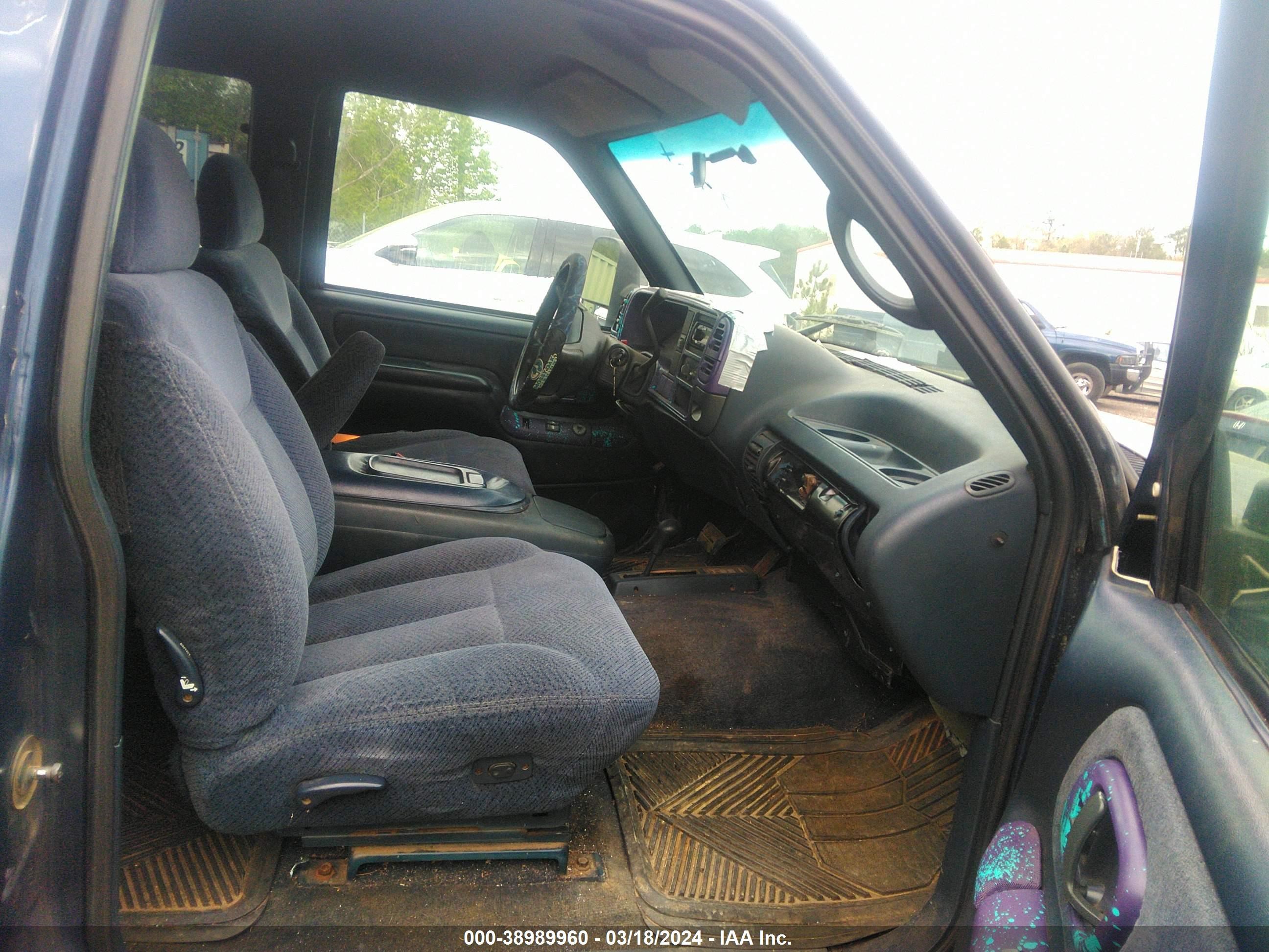 Photo 4 VIN: 2GTEK19R9T1502229 - GMC SIERRA 