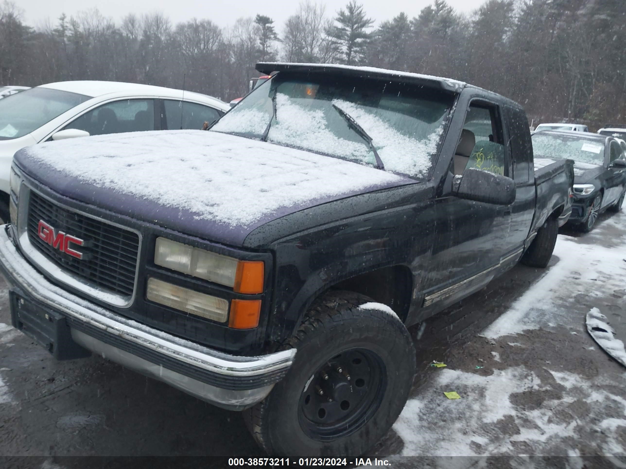 Photo 1 VIN: 2GTEK19RXW1527774 - GMC SIERRA 