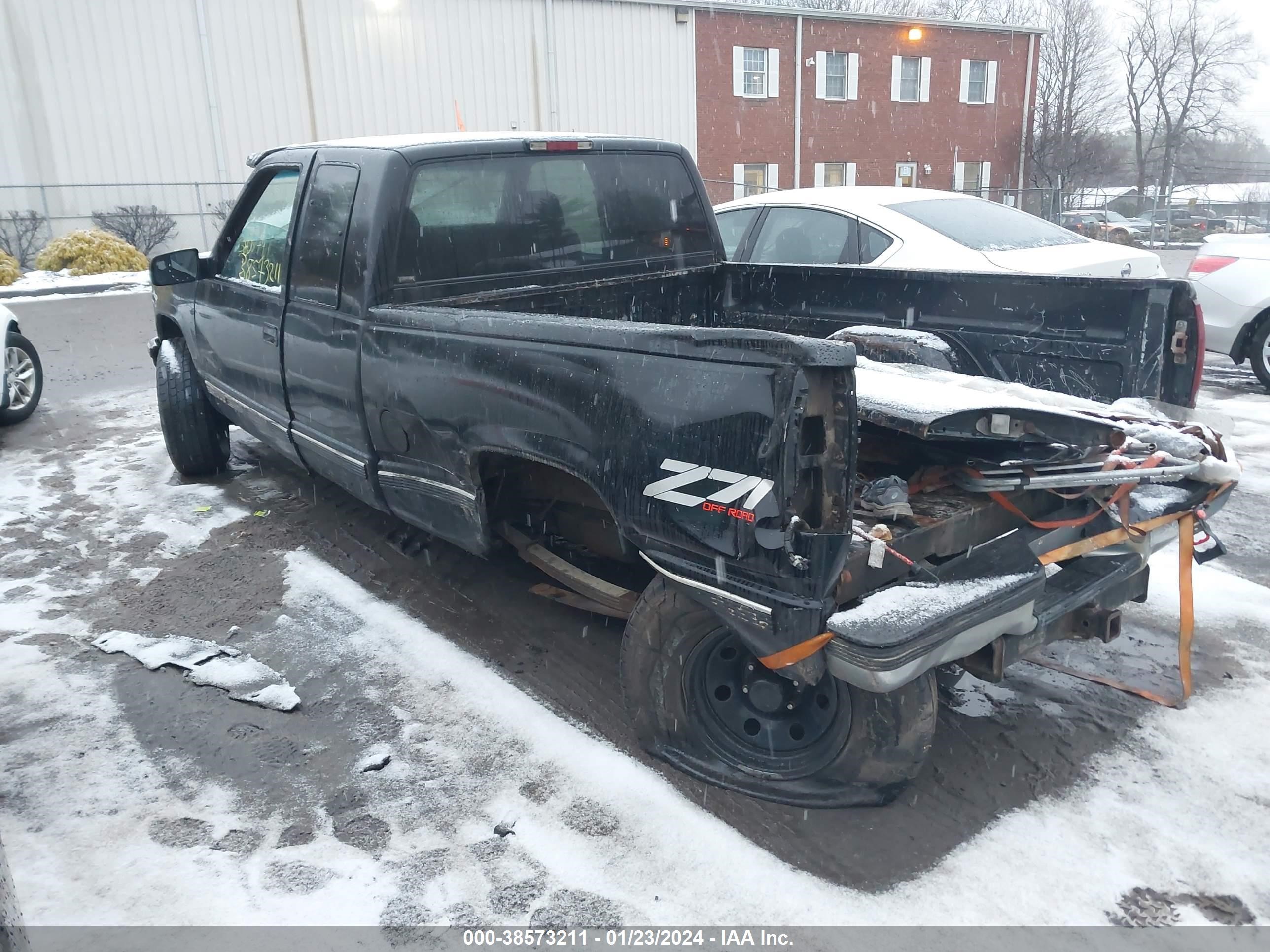 Photo 2 VIN: 2GTEK19RXW1527774 - GMC SIERRA 