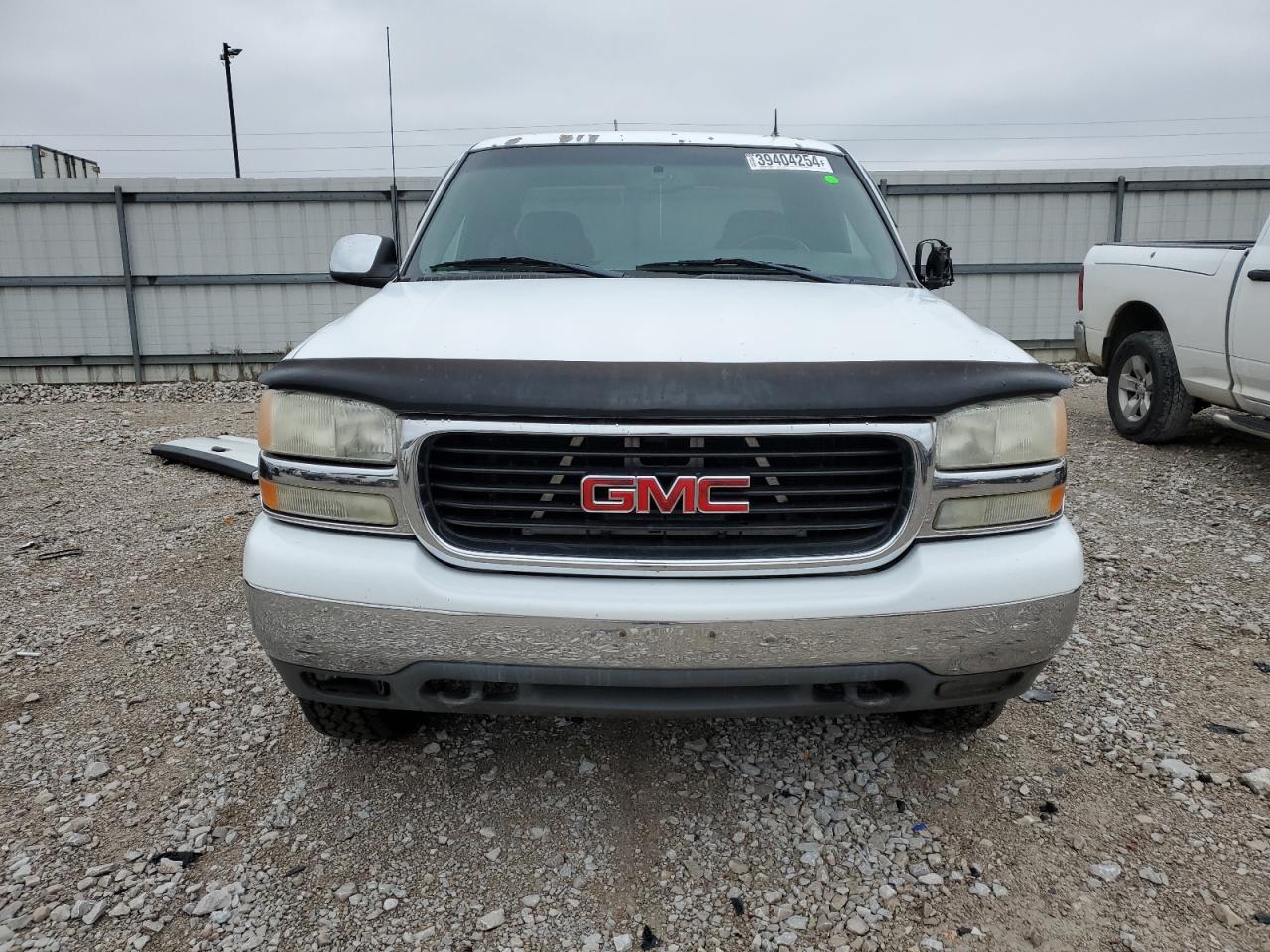 Photo 4 VIN: 2GTEK19T021175813 - GMC SIERRA 