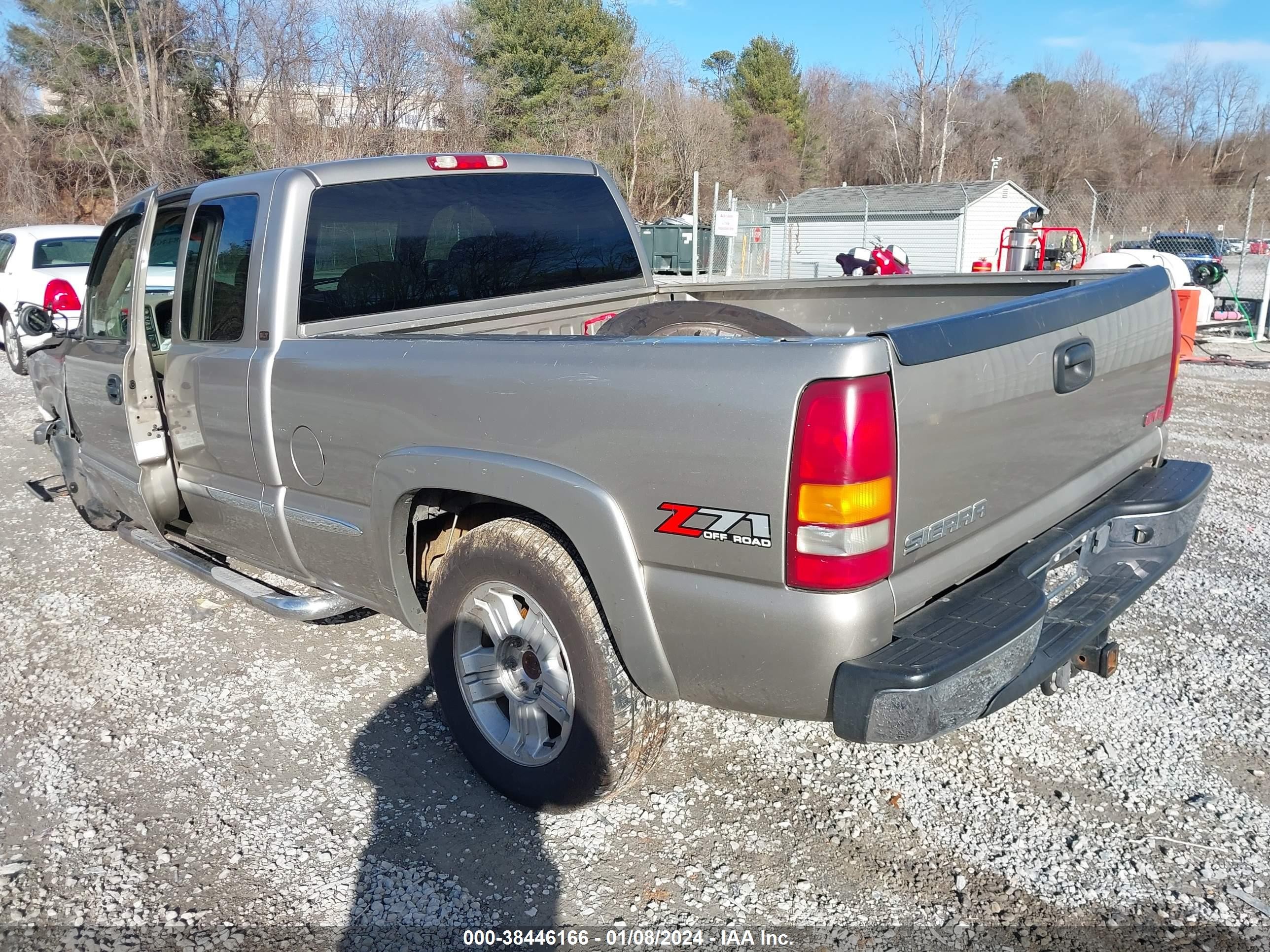 Photo 2 VIN: 2GTEK19T121257601 - GMC SIERRA 