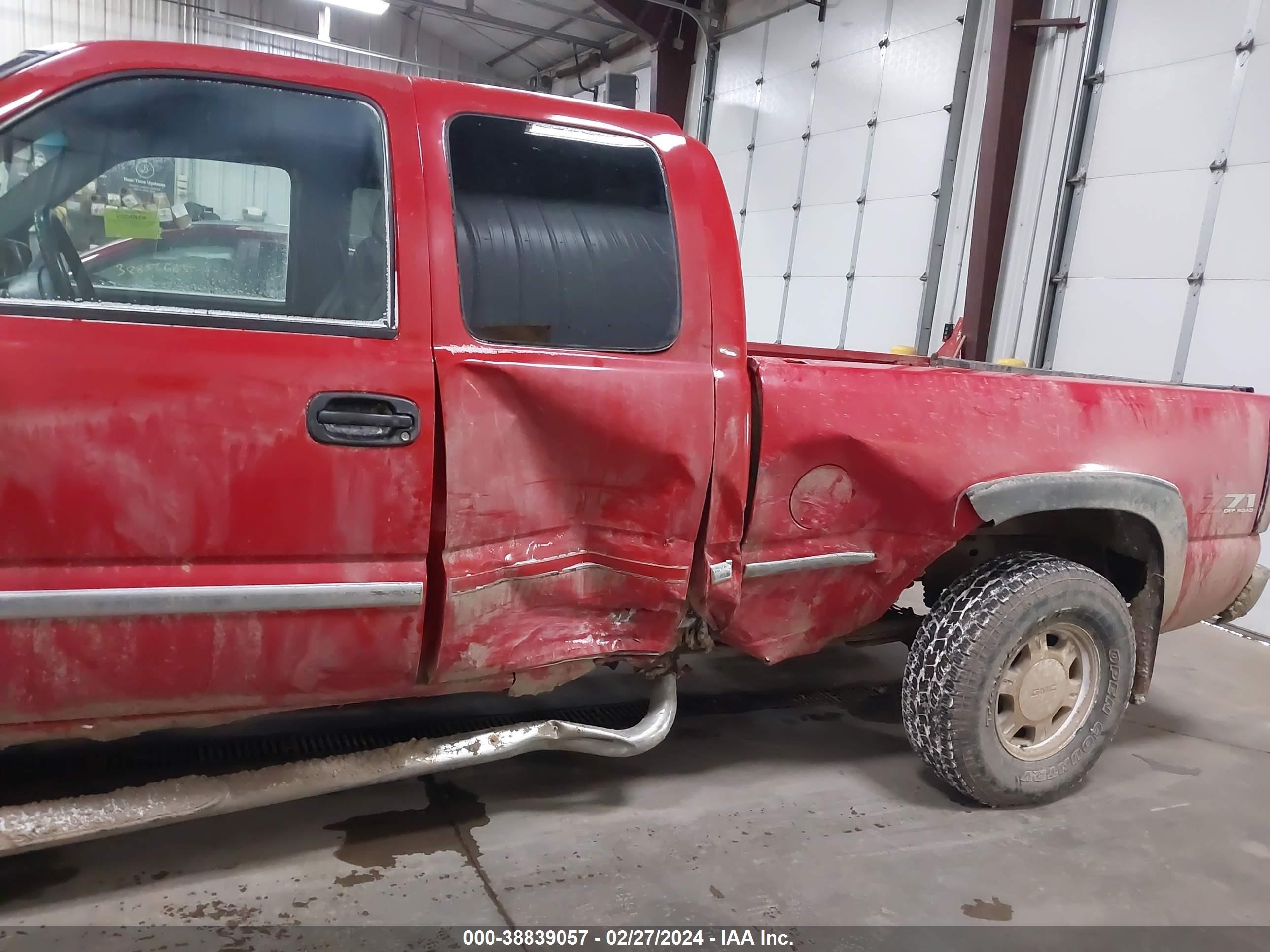 Photo 5 VIN: 2GTEK19T221260099 - GMC SIERRA 