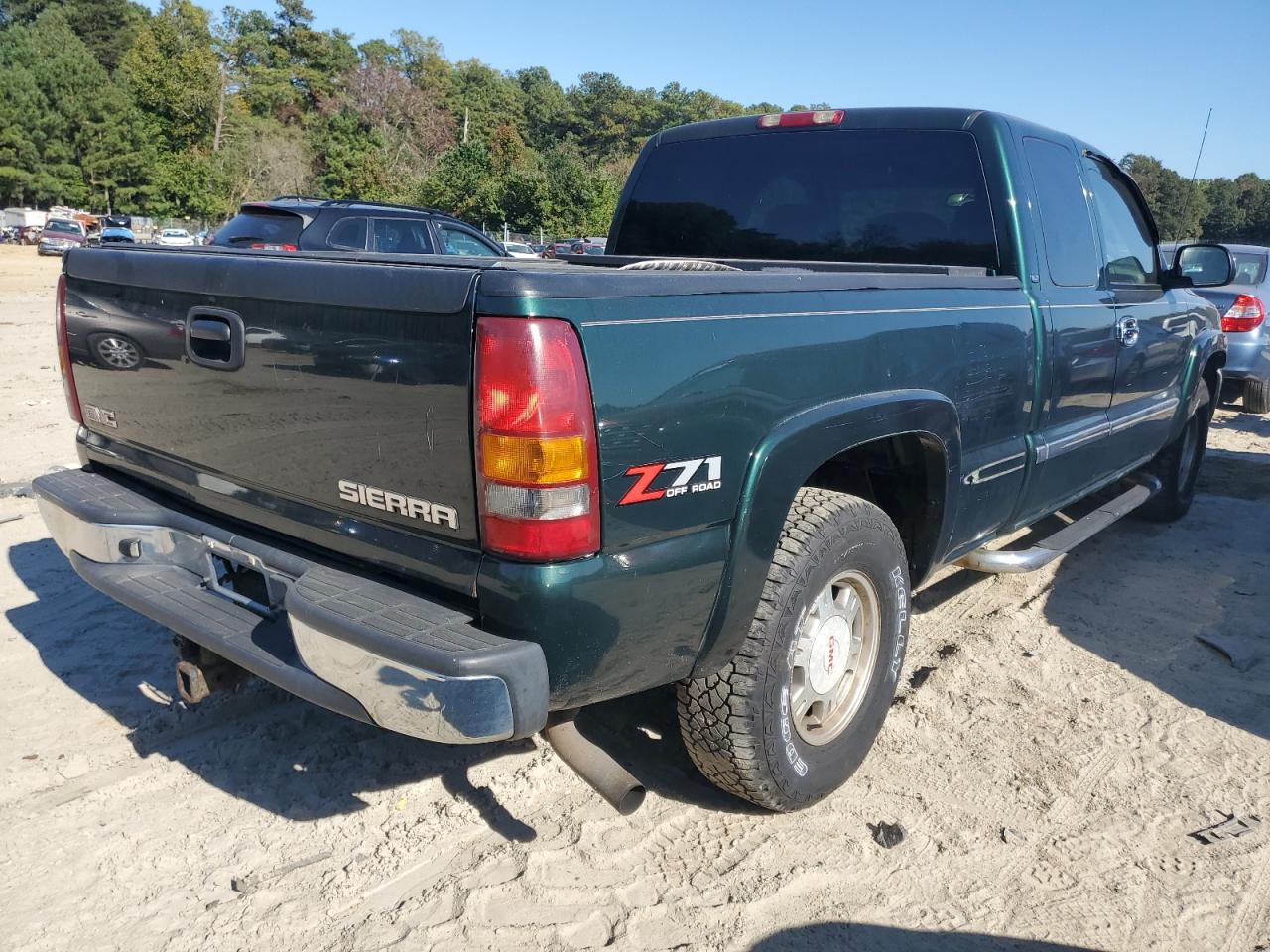 Photo 2 VIN: 2GTEK19T321249399 - GMC SIERRA 