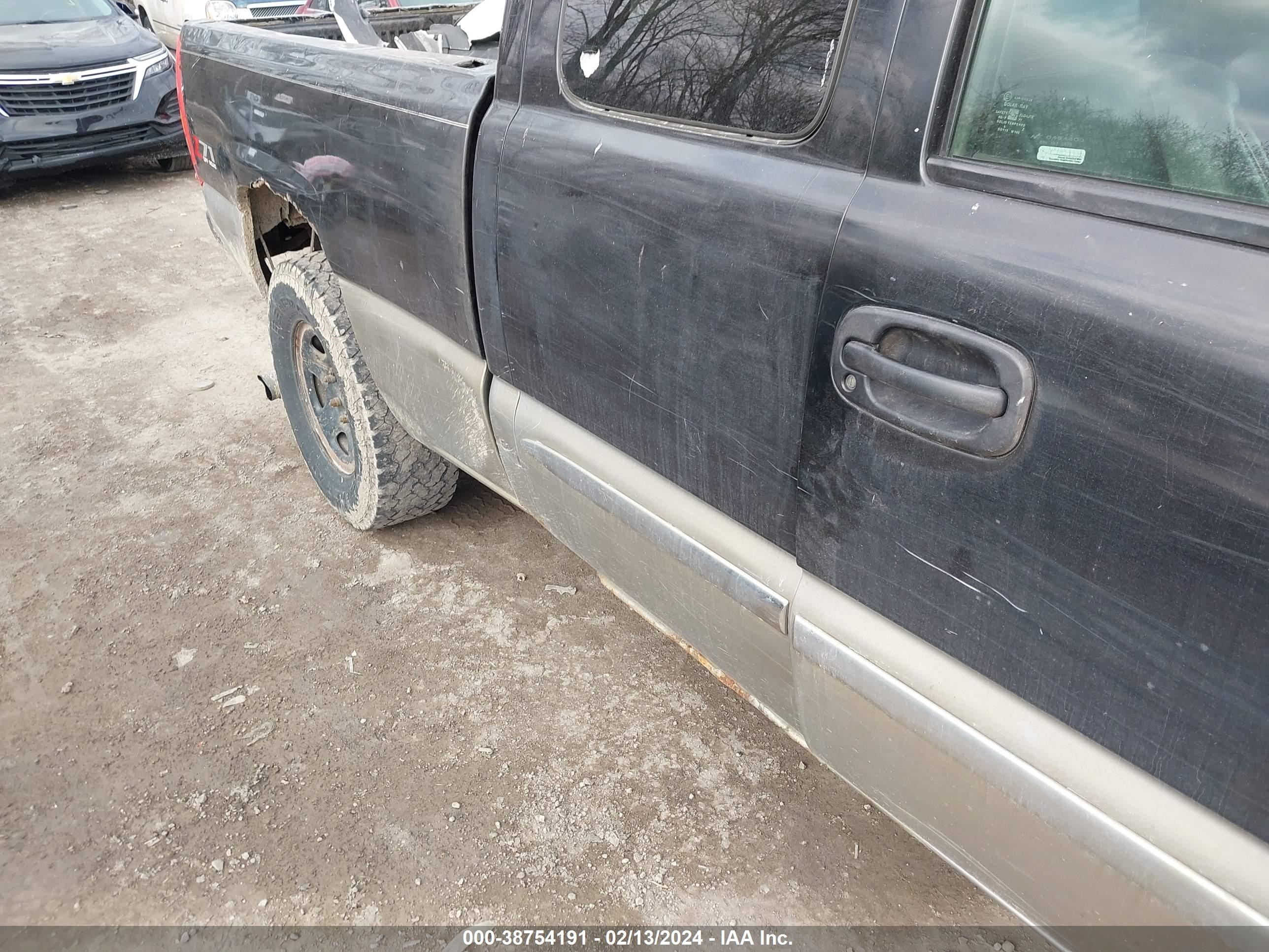 Photo 12 VIN: 2GTEK19T331321123 - GMC SIERRA 