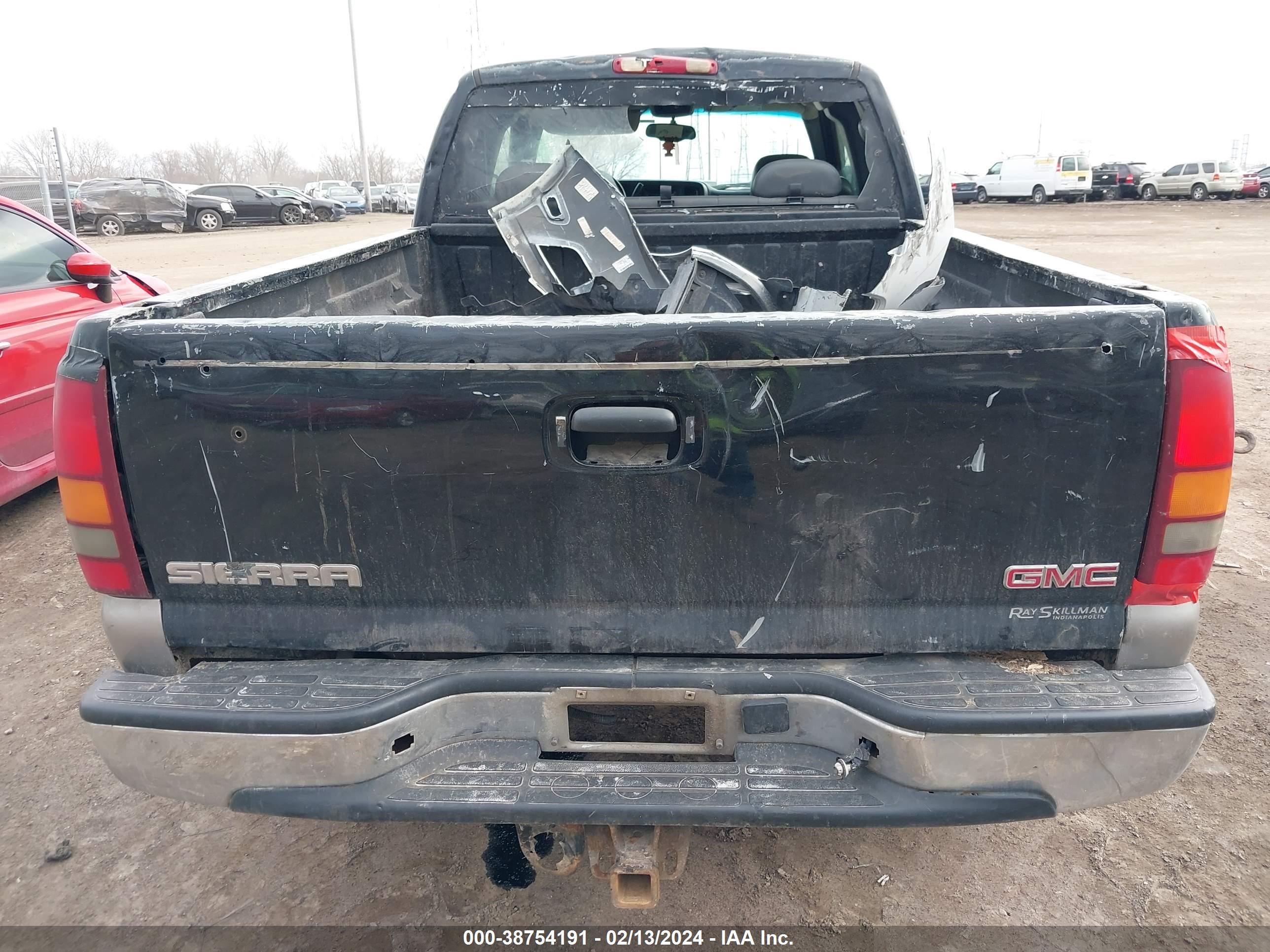 Photo 13 VIN: 2GTEK19T331321123 - GMC SIERRA 