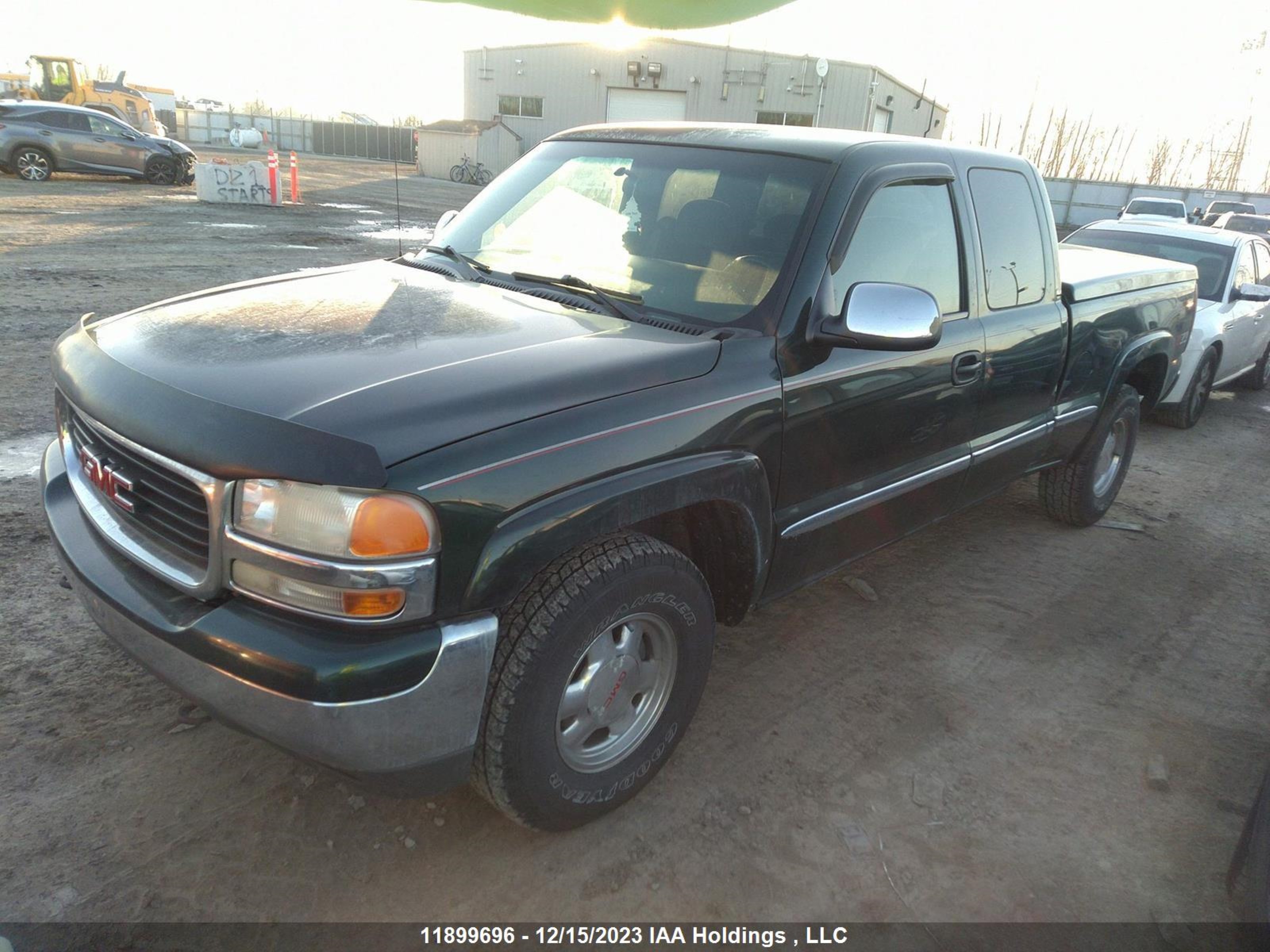 Photo 1 VIN: 2GTEK19T411136883 - GMC SIERRA 