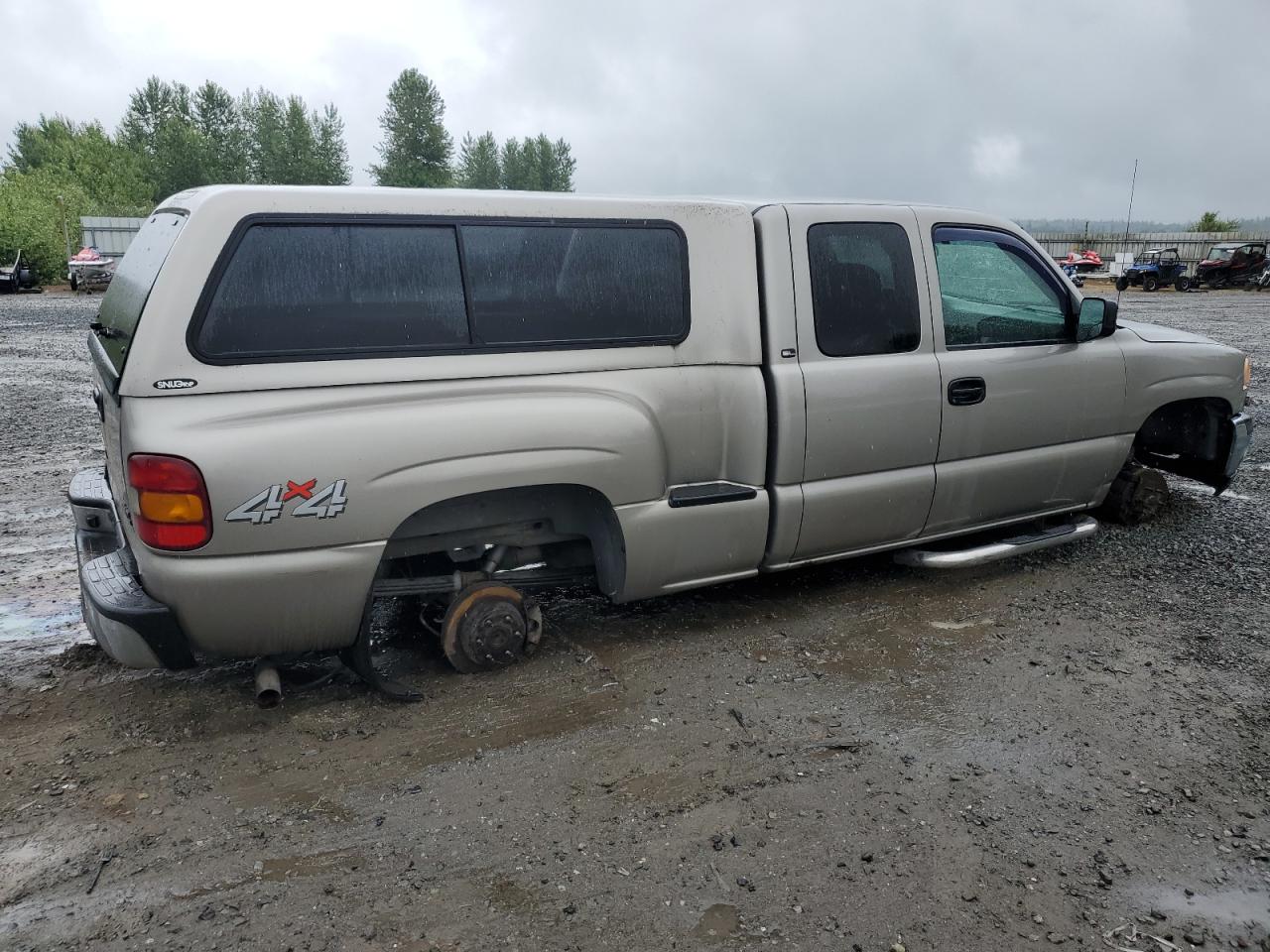 Photo 2 VIN: 2GTEK19T421284503 - GMC SIERRA 