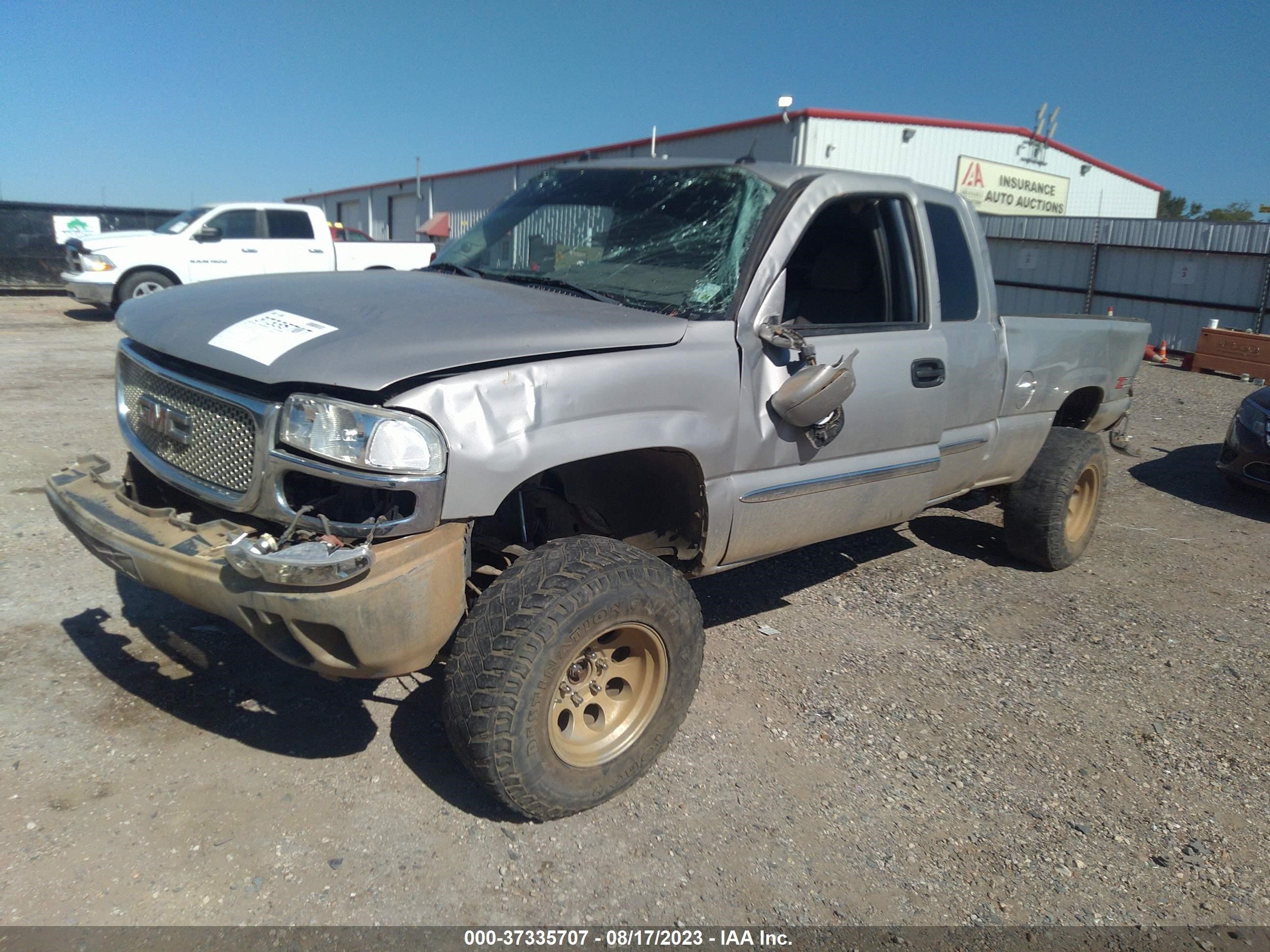 Photo 1 VIN: 2GTEK19T441227849 - GMC SIERRA 