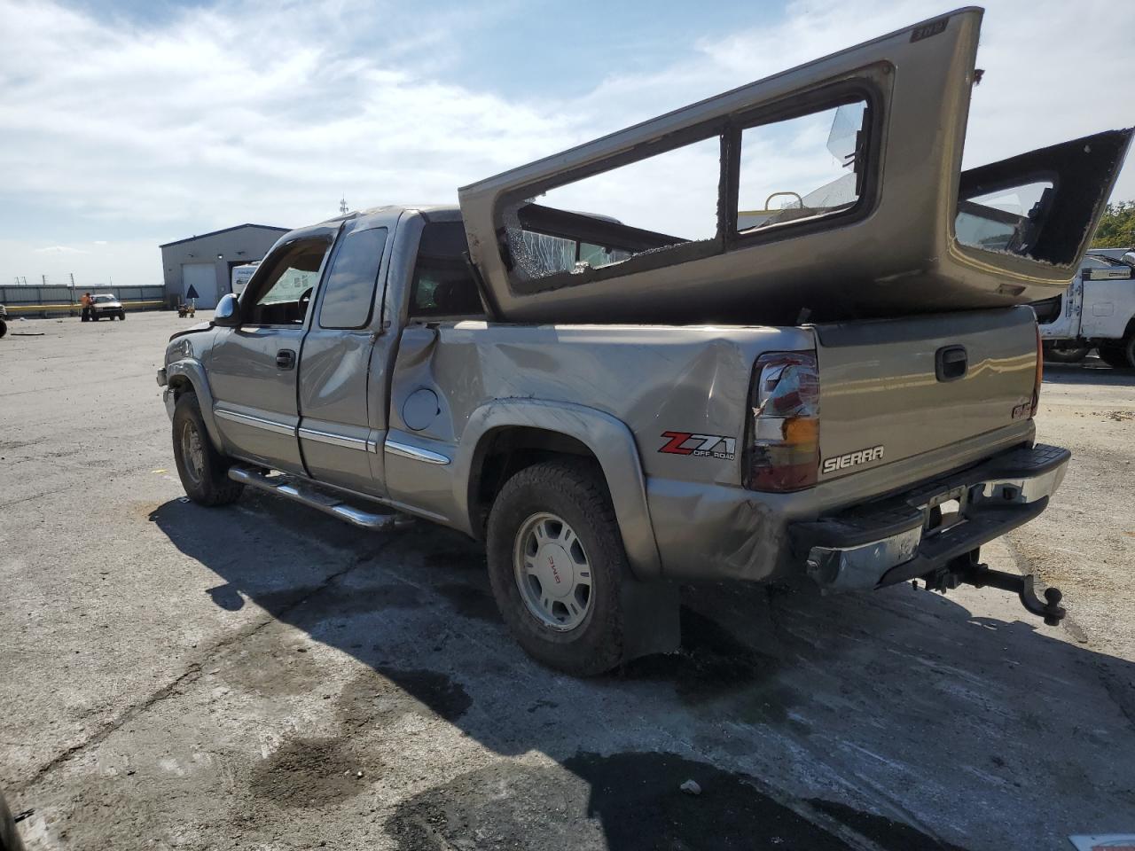 Photo 1 VIN: 2GTEK19T521238372 - GMC SIERRA 