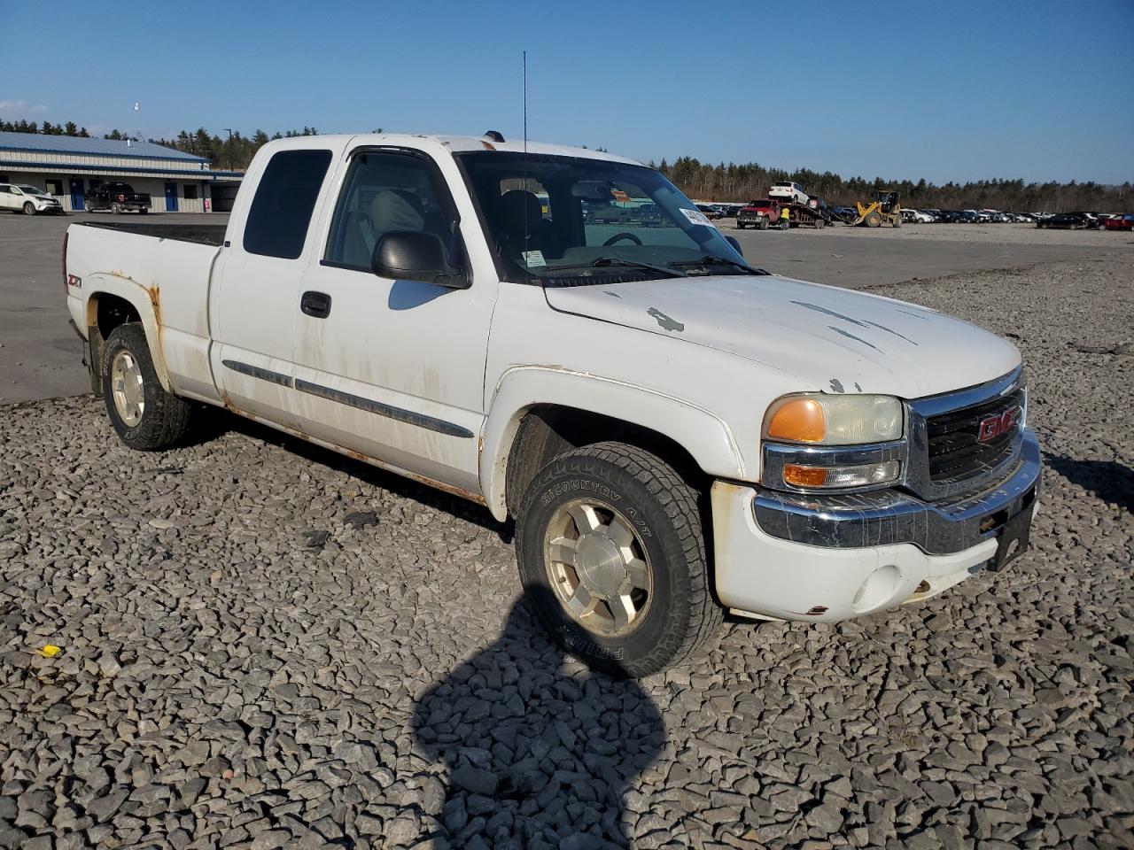 Photo 3 VIN: 2GTEK19T641258343 - GMC SIERRA 